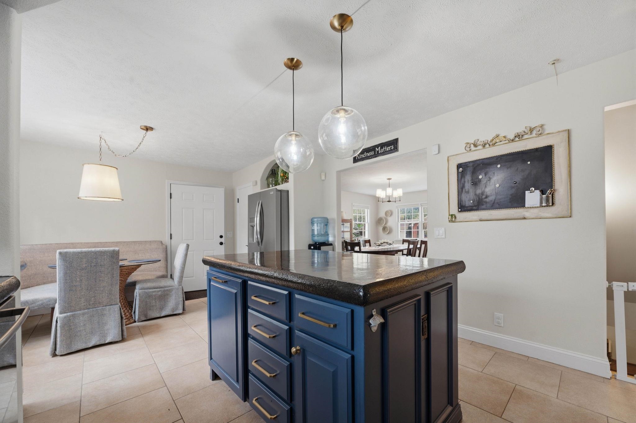 7005 E Magill Property Photo 11