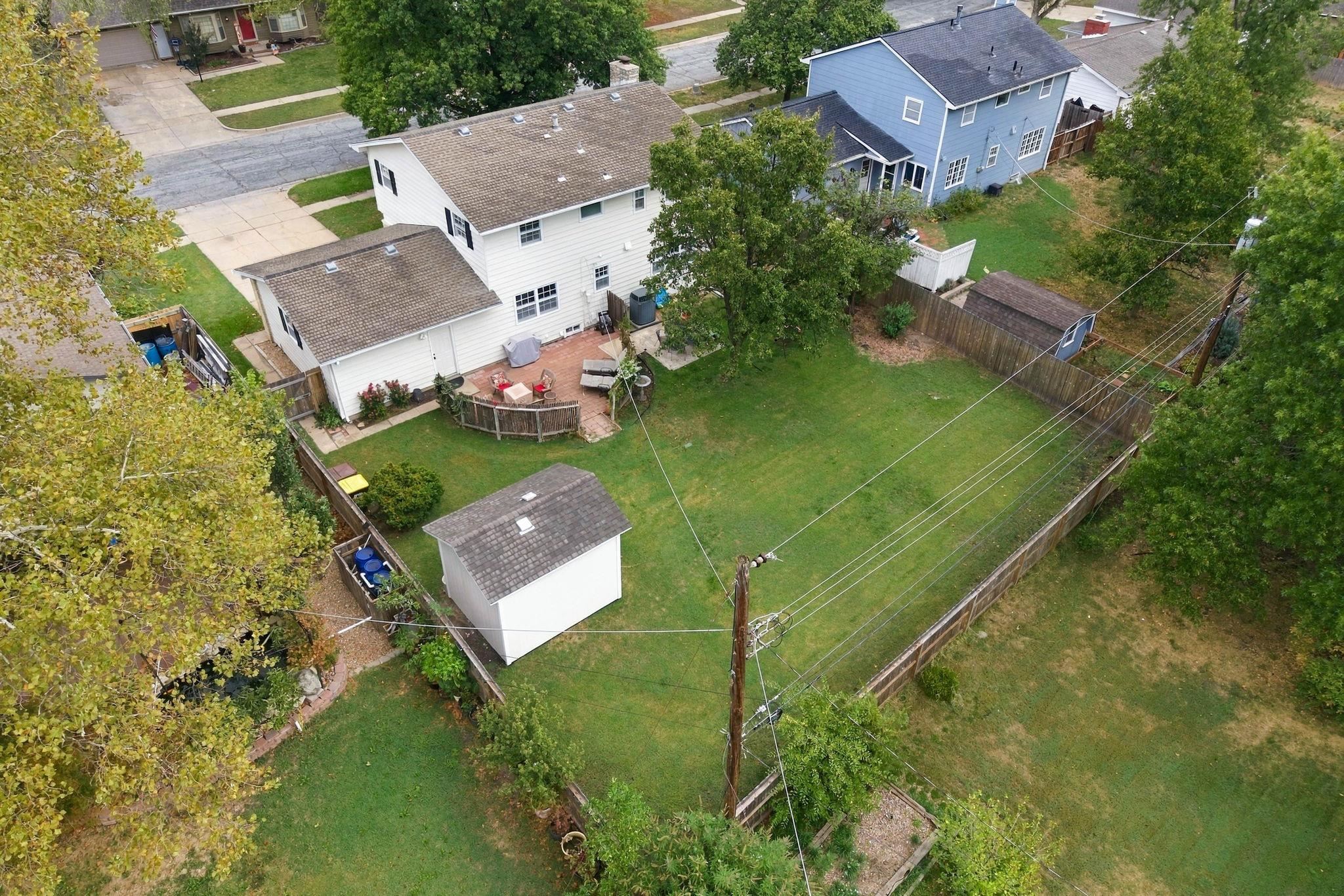 7005 E Magill Property Photo 32