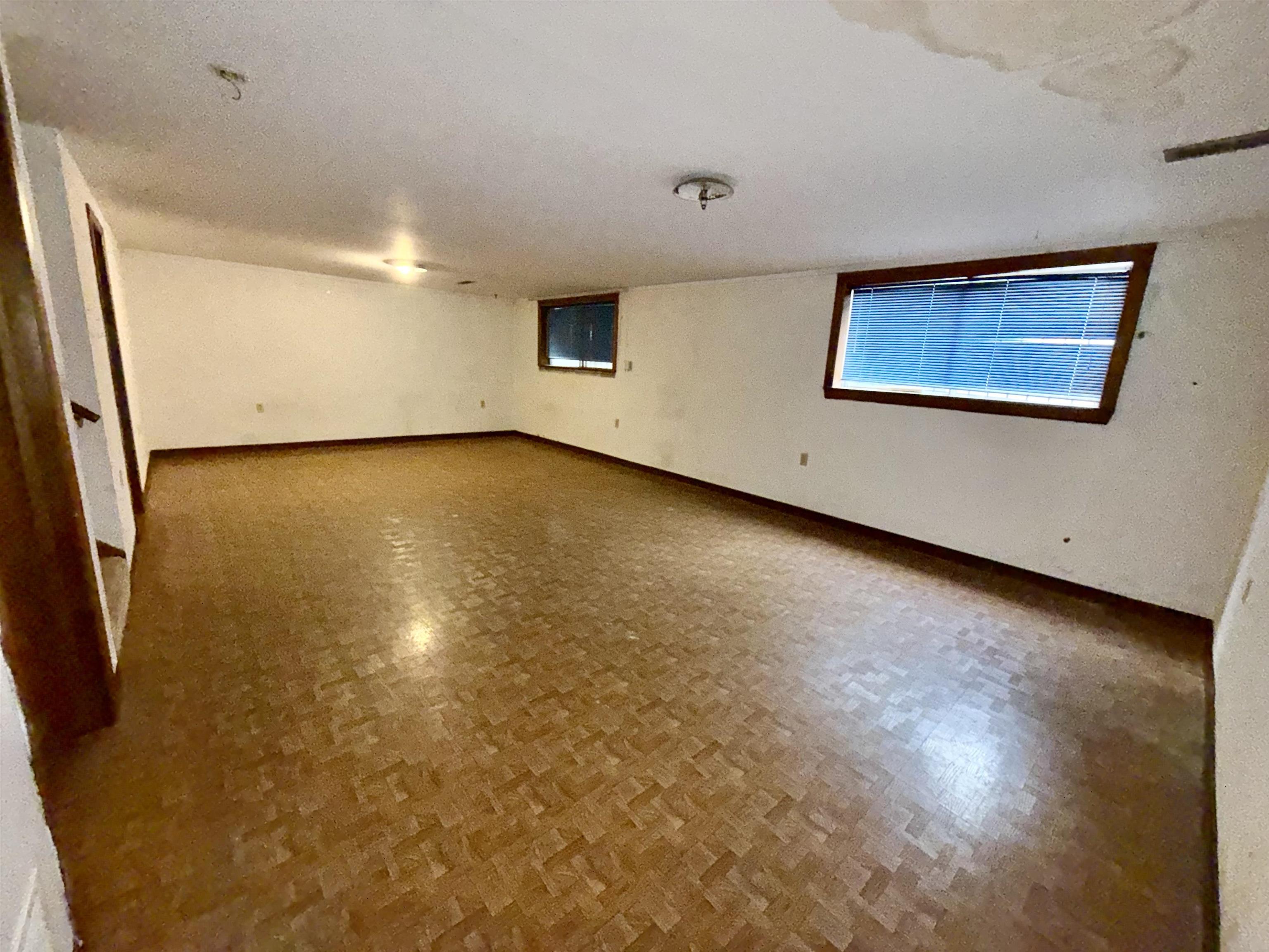2218 S Water St Property Photo 28