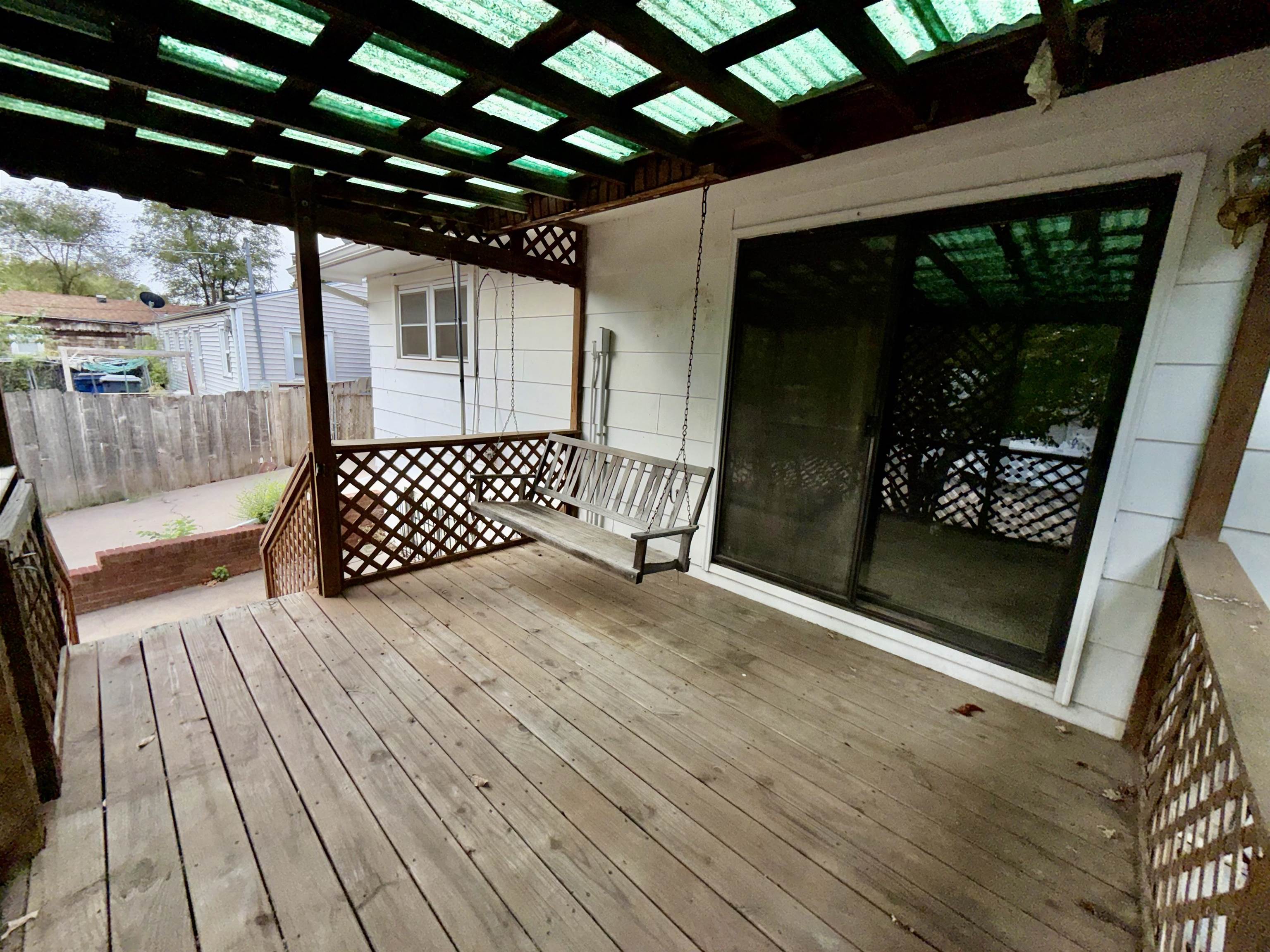 2218 S Water St Property Photo 32