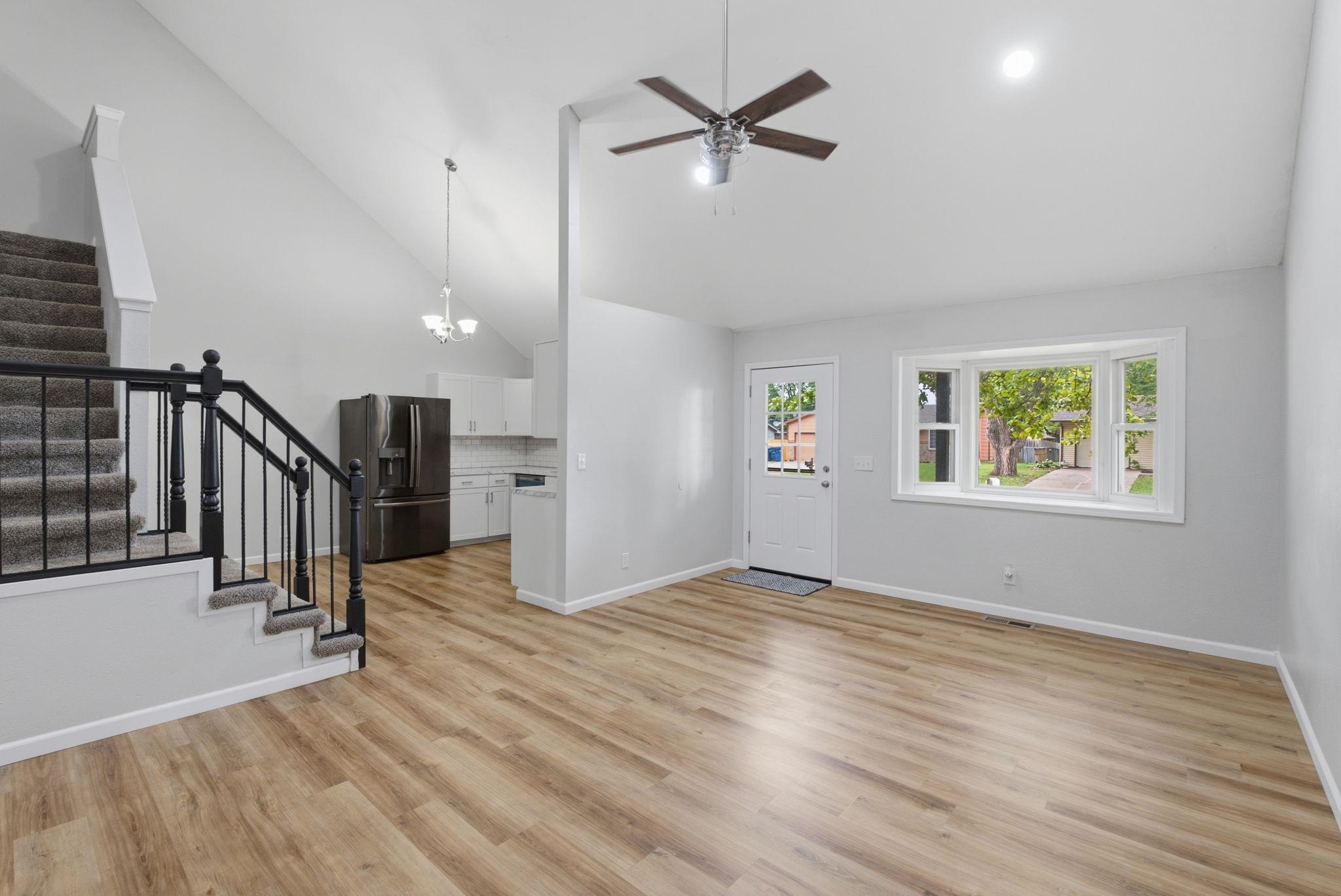 6403 N Wendell St Property Photo 6