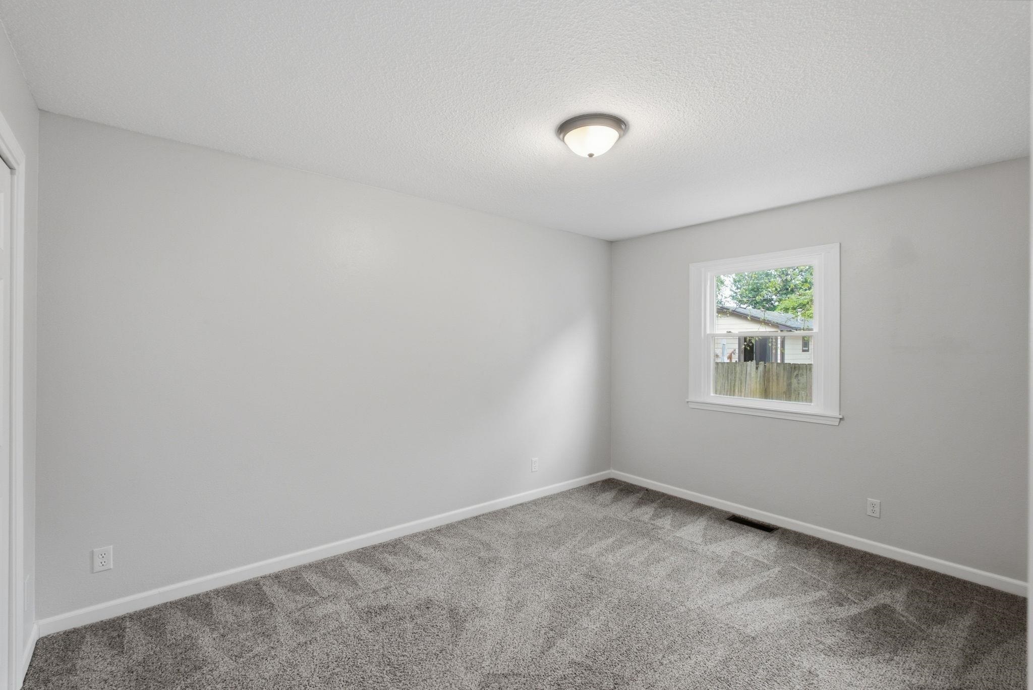6403 N Wendell St Property Photo 13