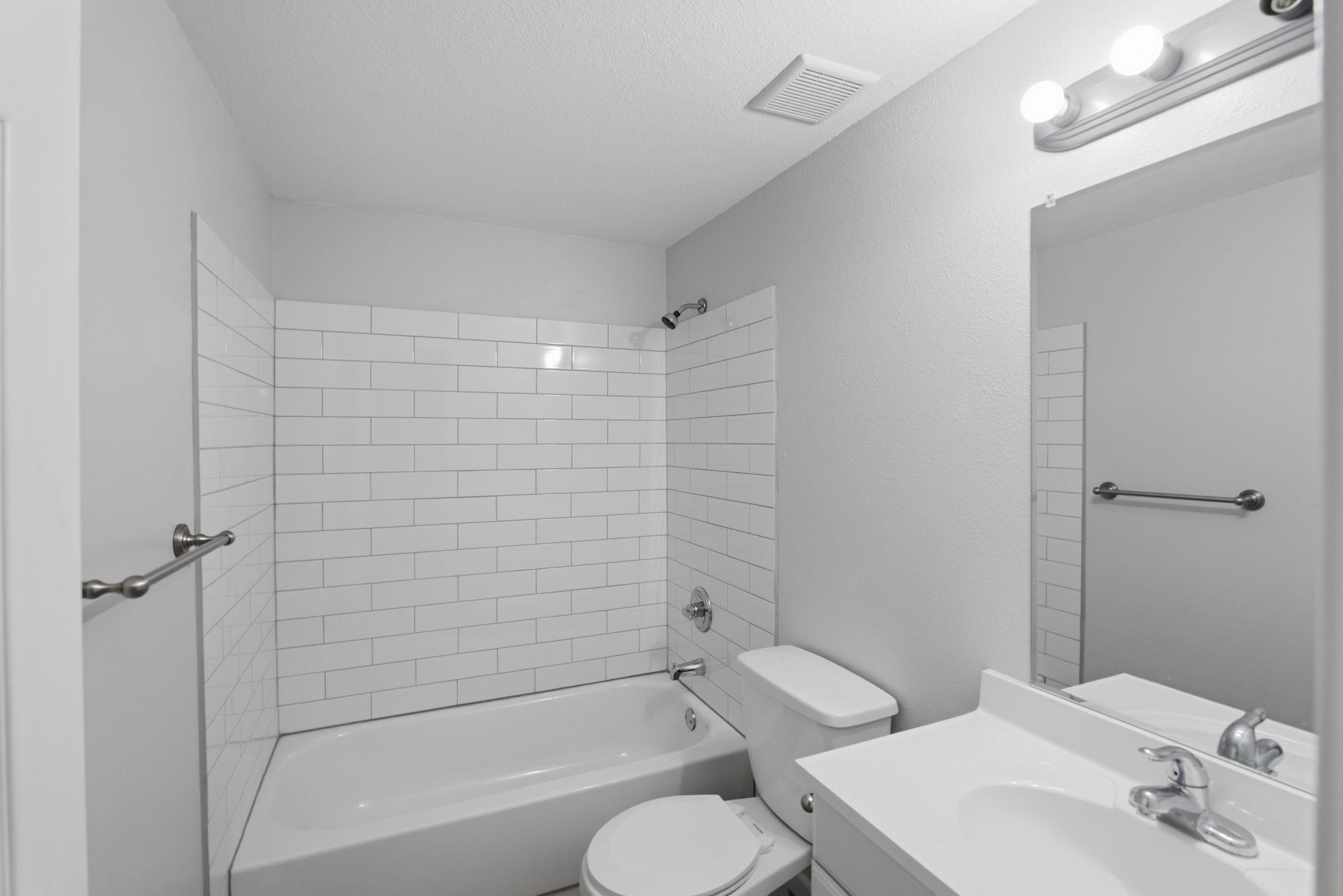 6403 N Wendell St Property Photo 27