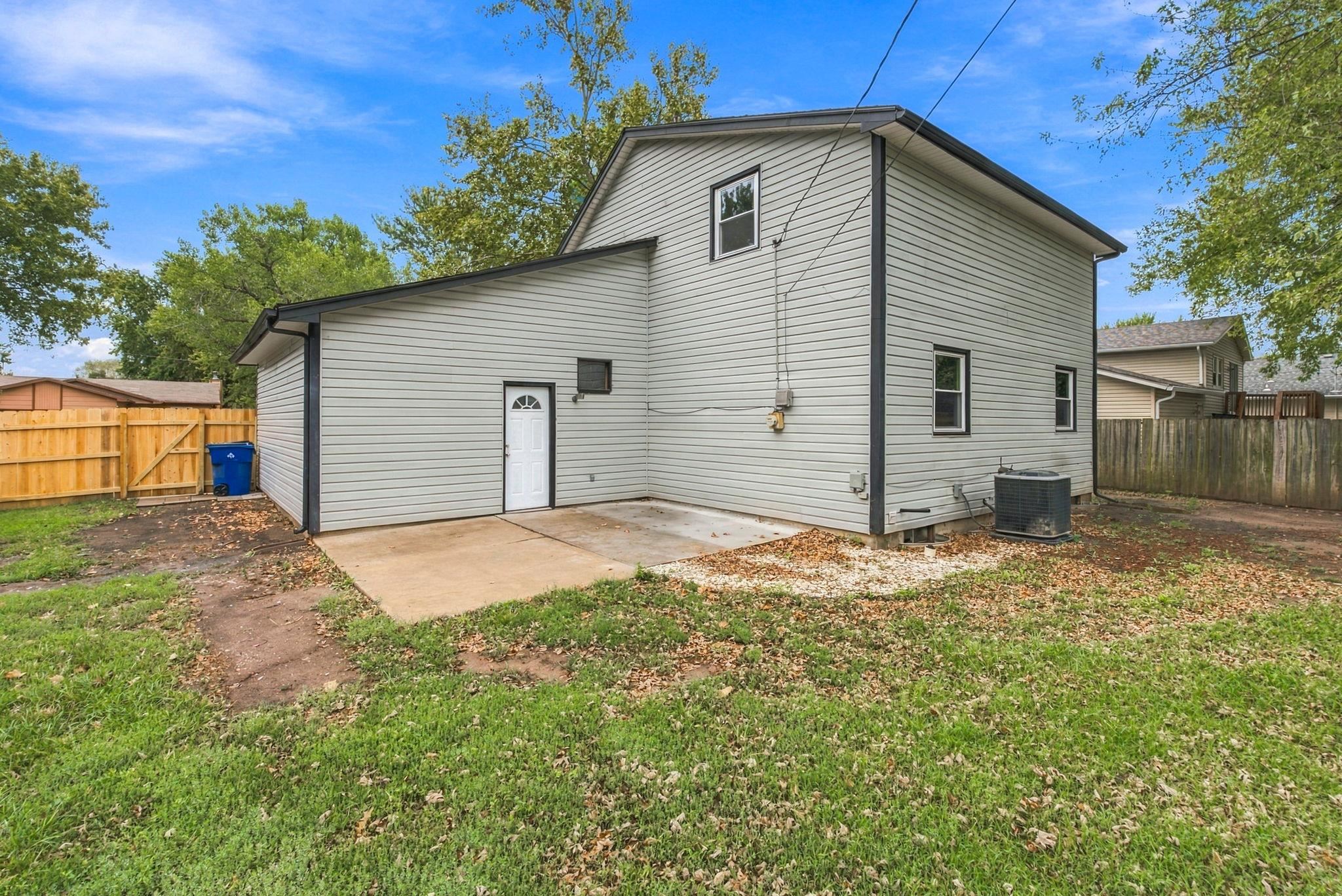 6403 N Wendell St Property Photo 33