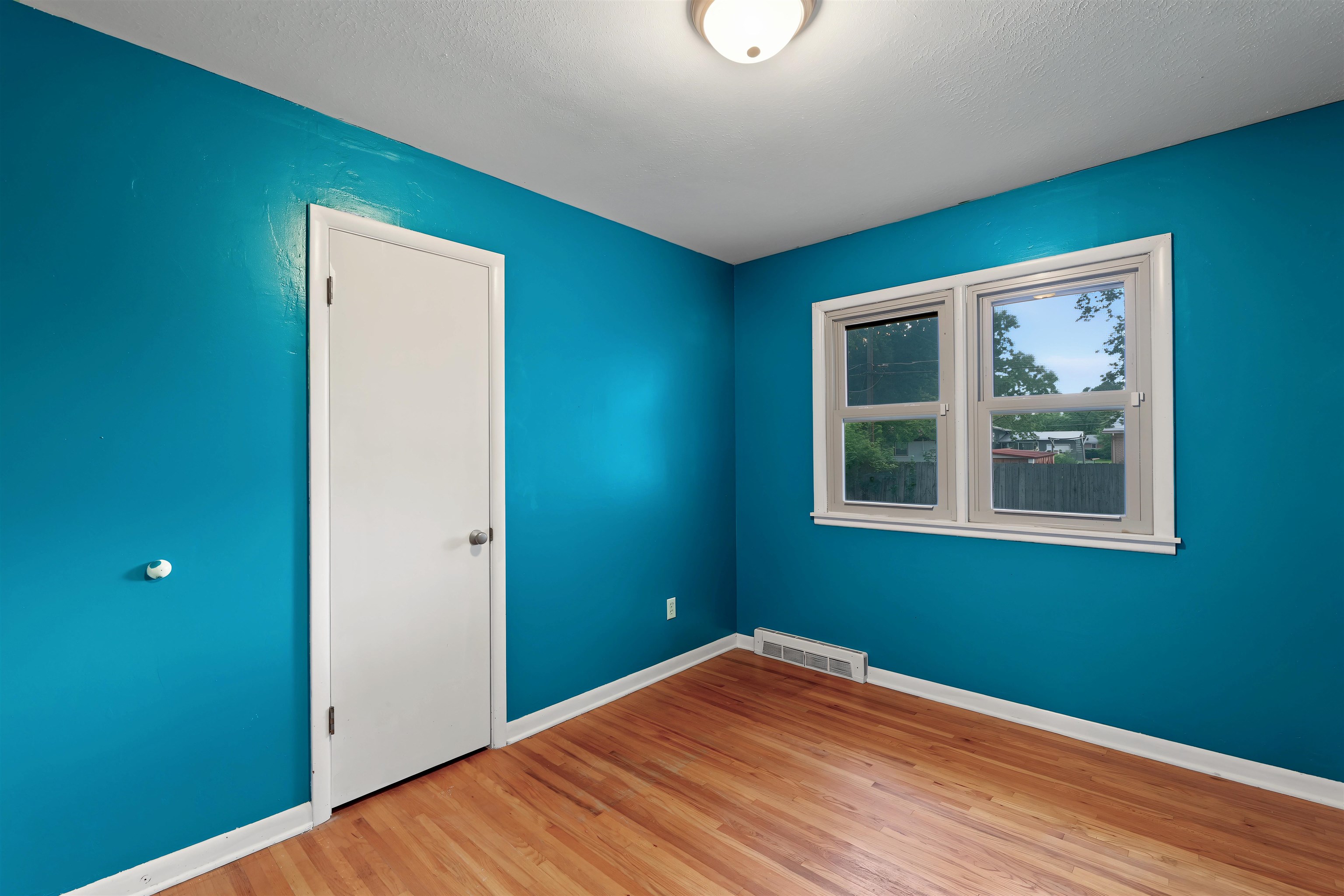 560 S Circle Dr Property Photo 20