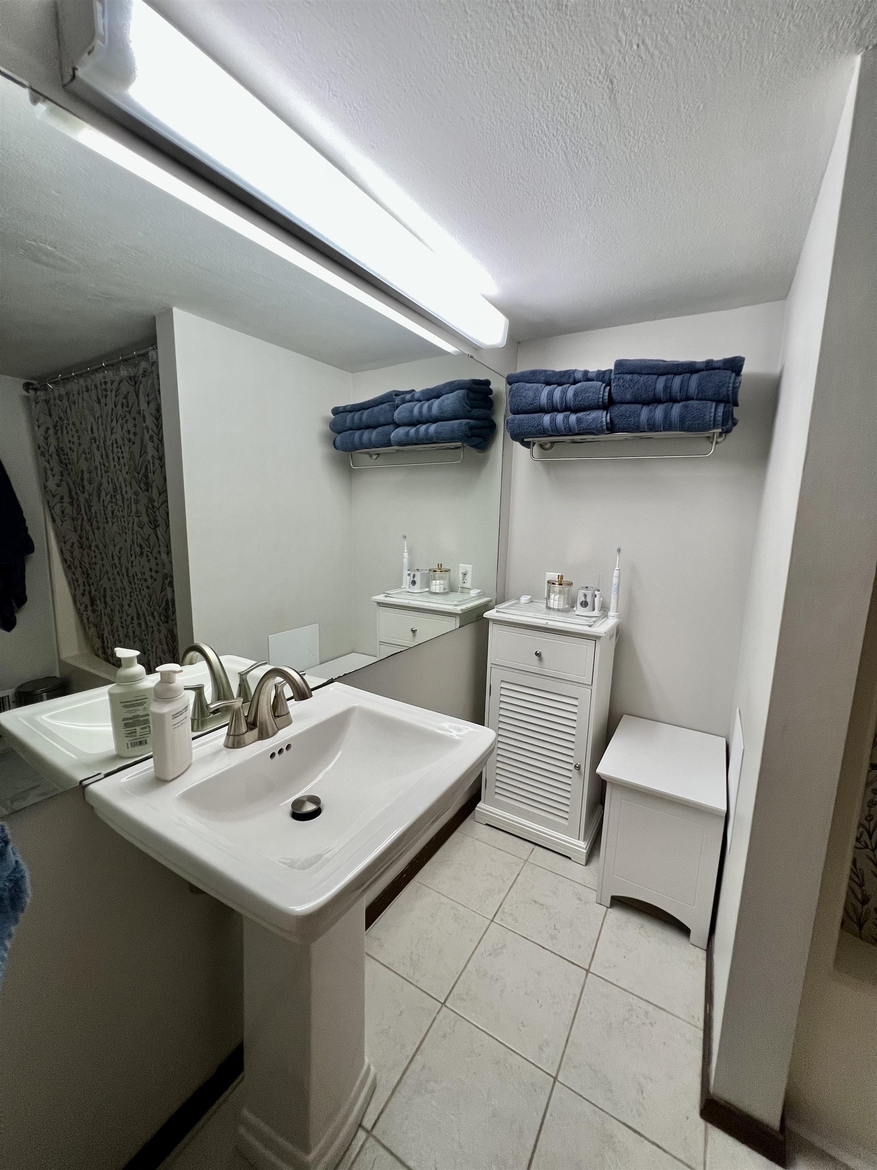 1402 E Madison Property Photo 13