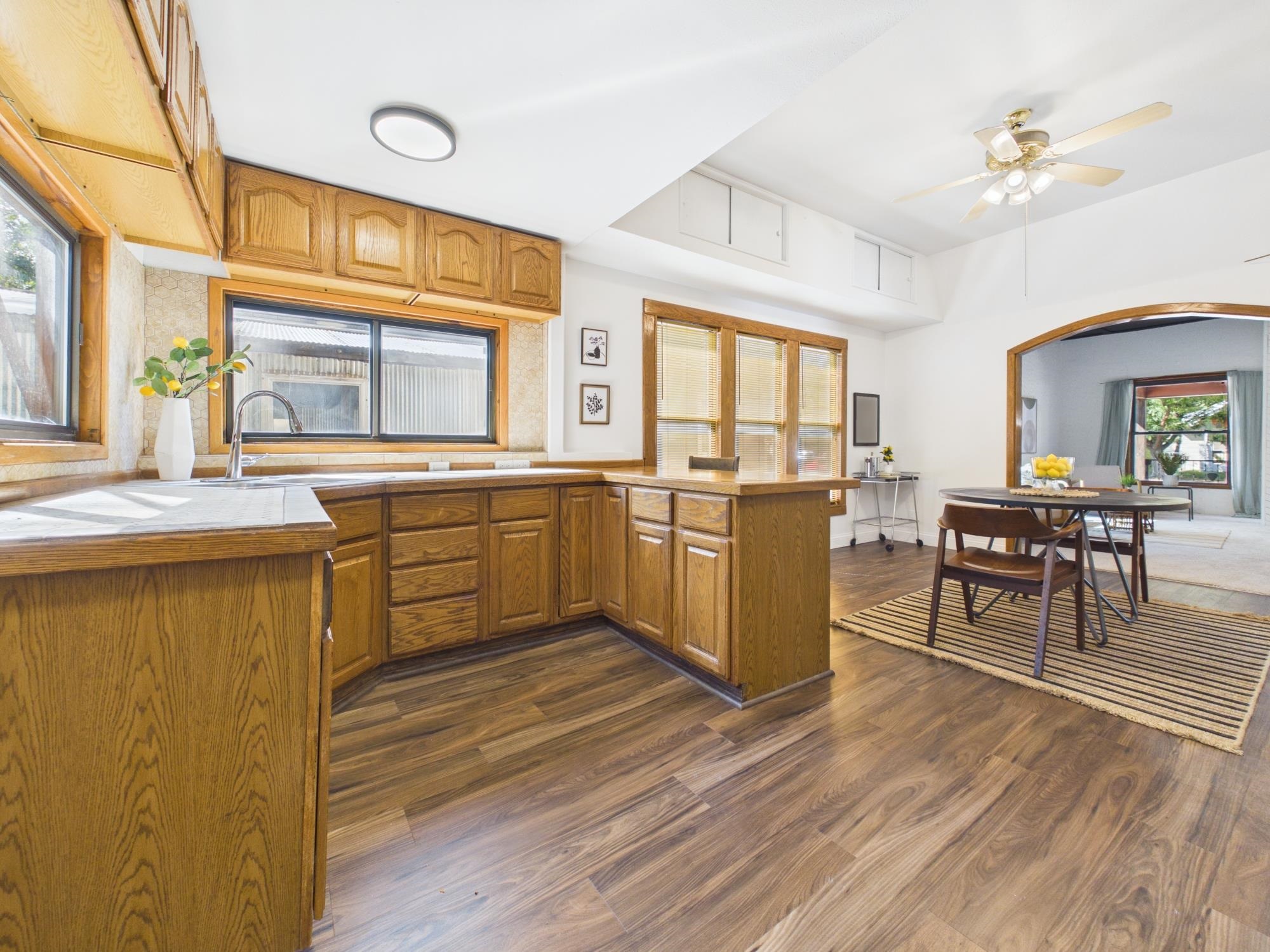 1006 S Emporia Property Photo 12