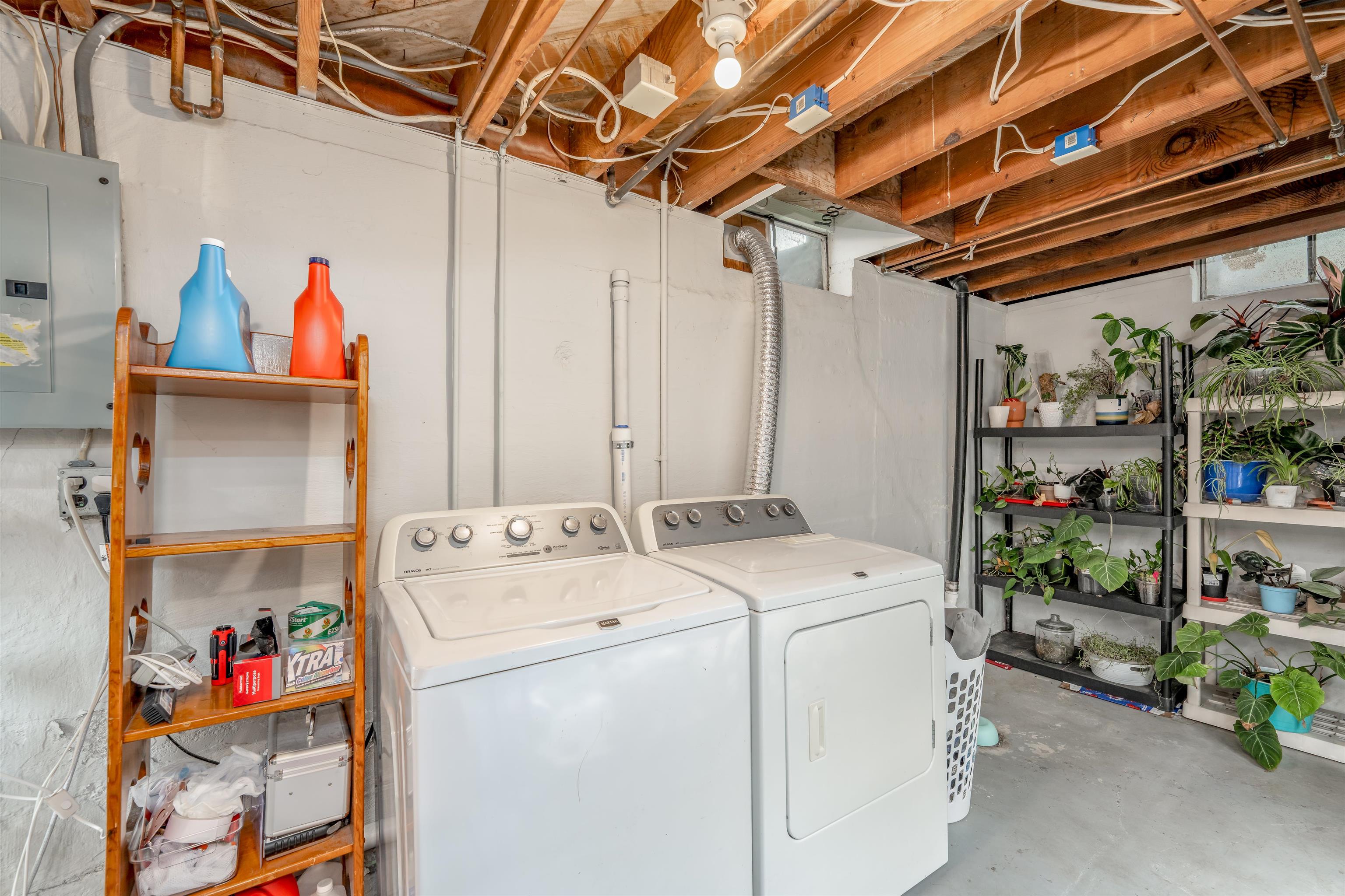 709 N Farrel Drive Property Photo 10
