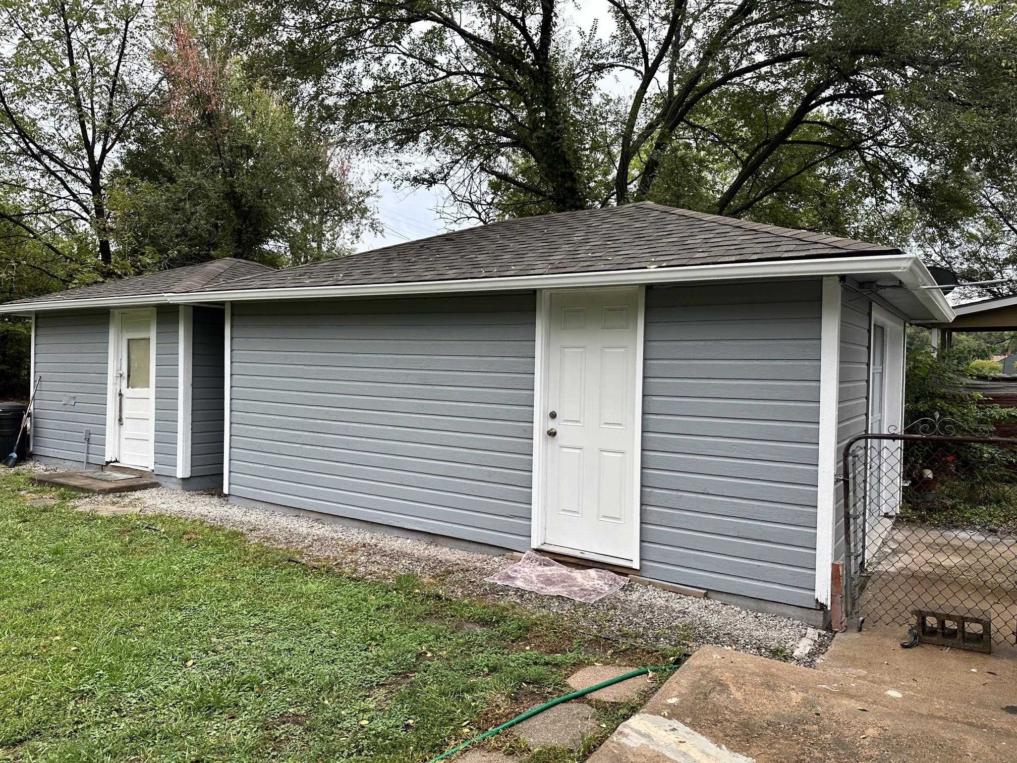 1842 N Estelle Property Photo 6