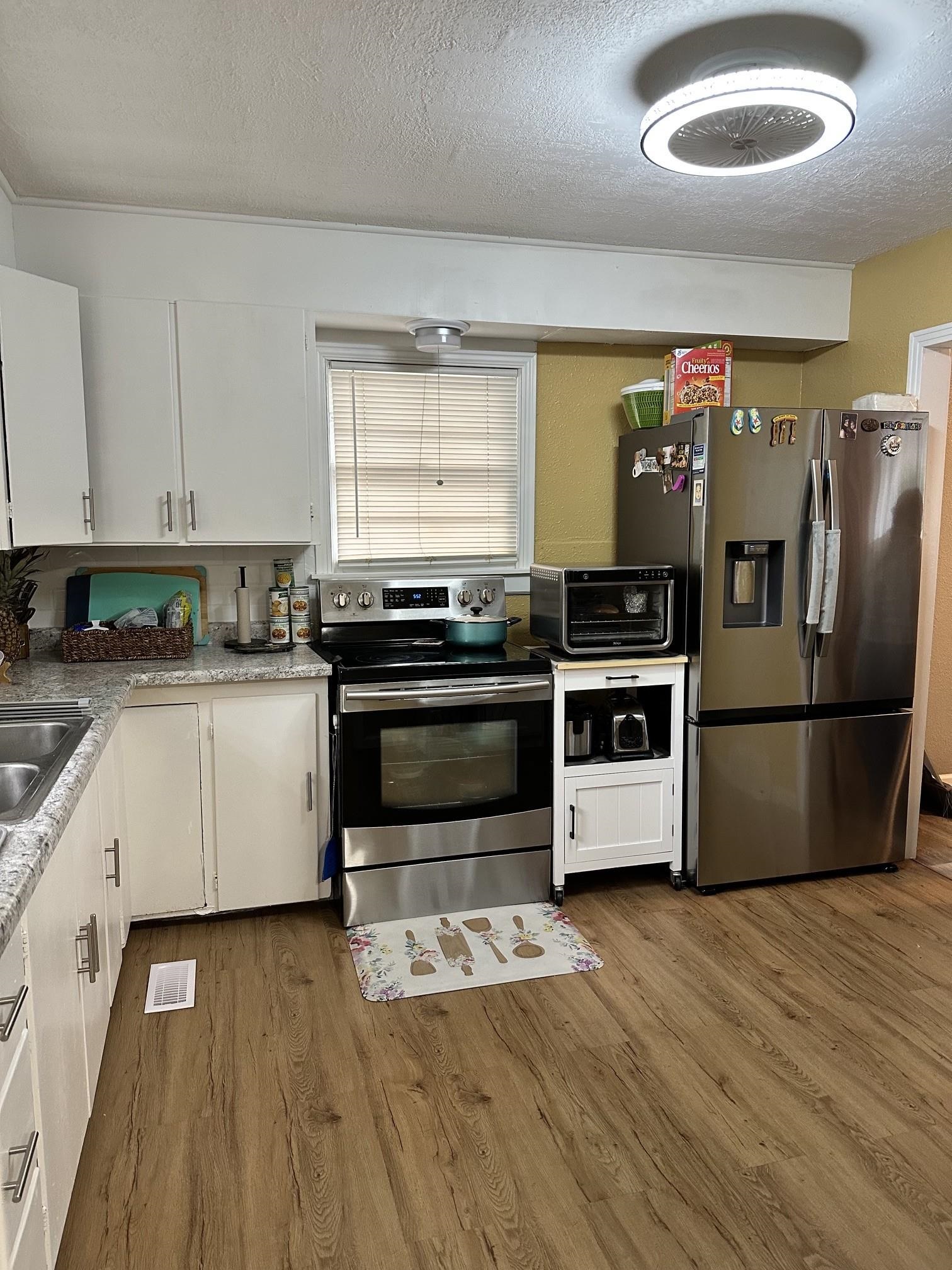 1842 N Estelle Property Photo 21