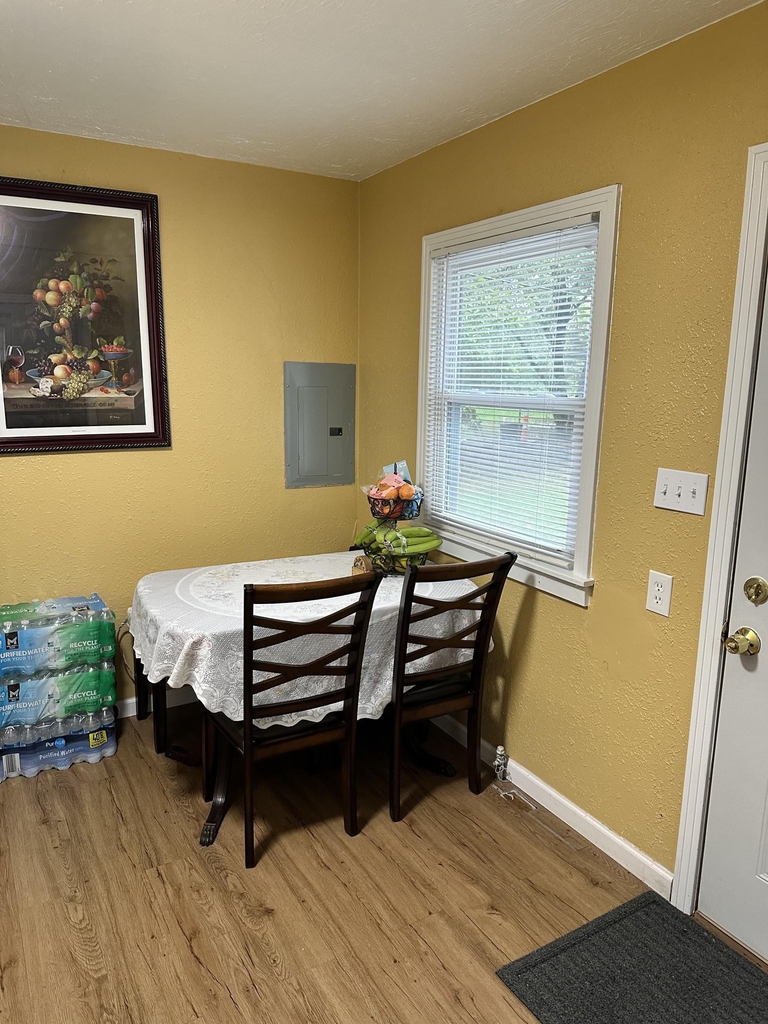 1842 N Estelle Property Photo 26