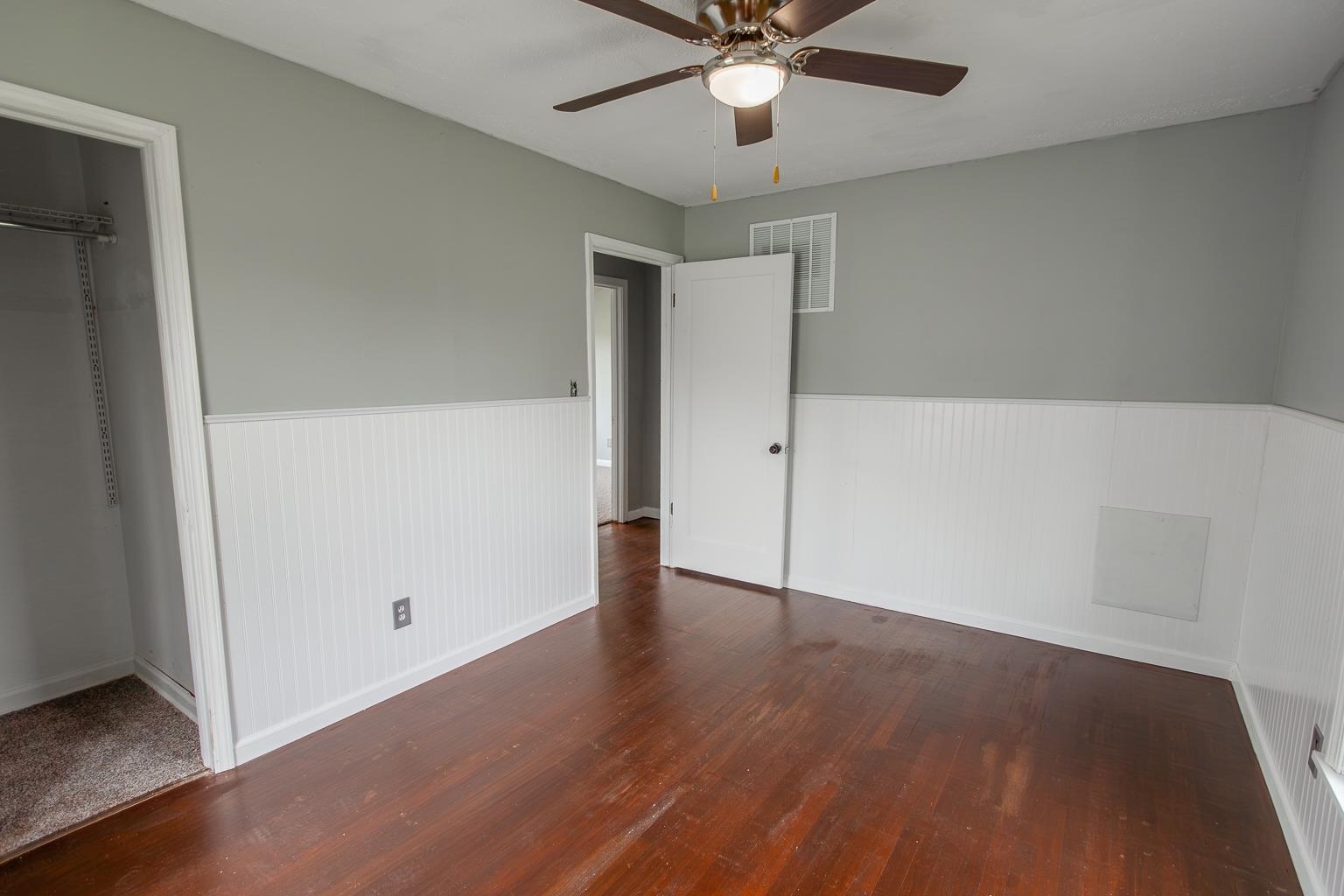 517 E Cloud St Property Photo 17