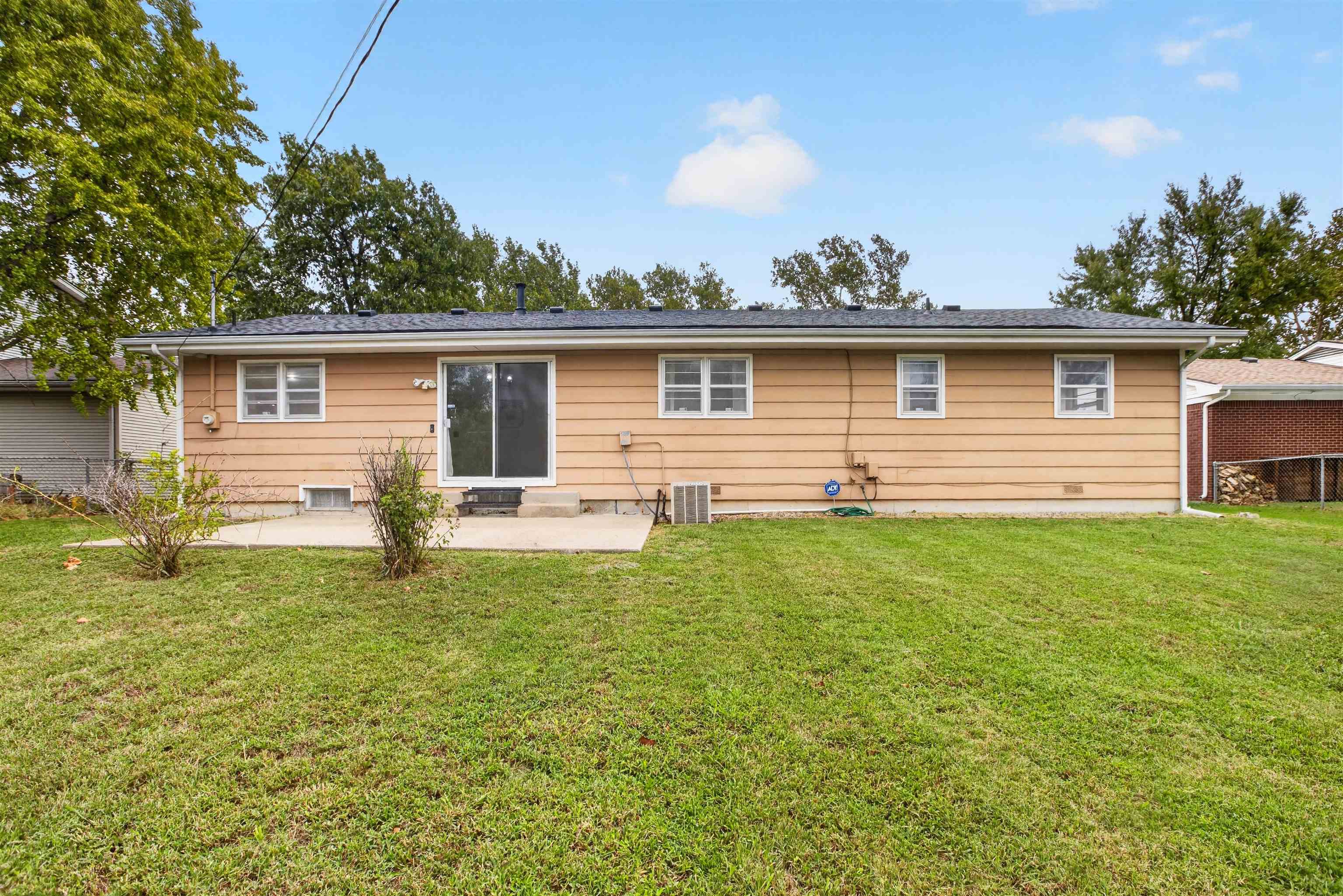 2733 N Dellrose Ave Property Photo 36