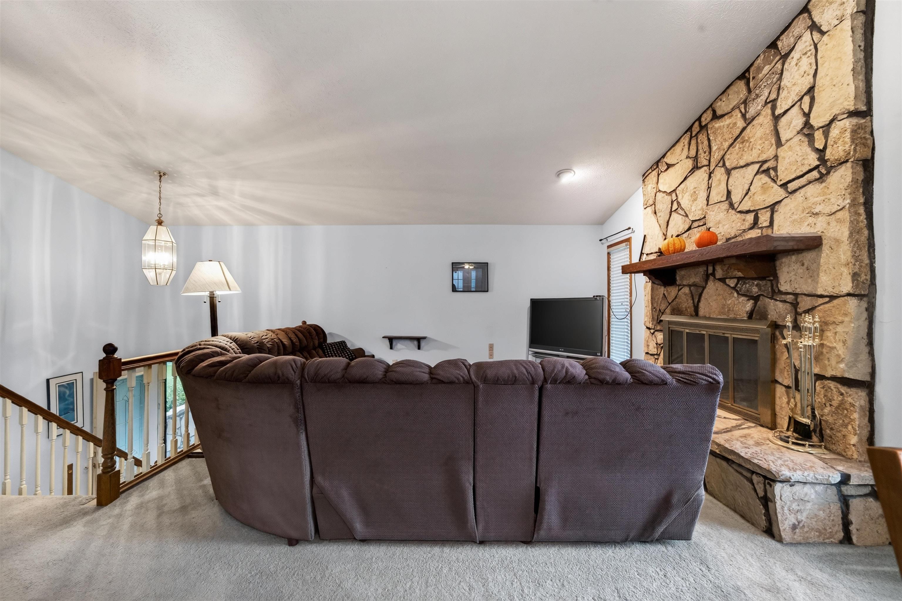 2068 N Westridge Property Photo 4