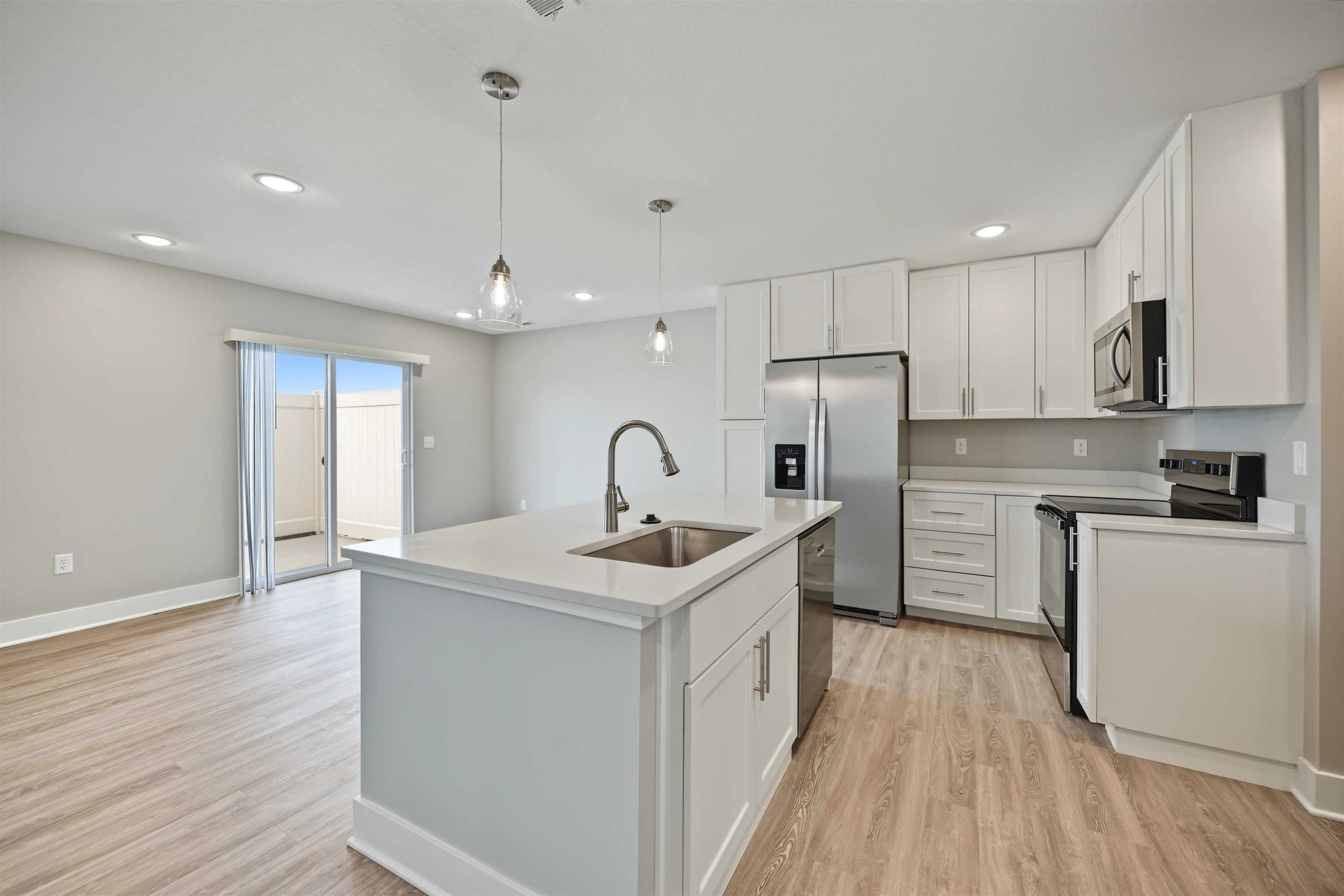 1226 Steve Hawley Lane Property Photo 9