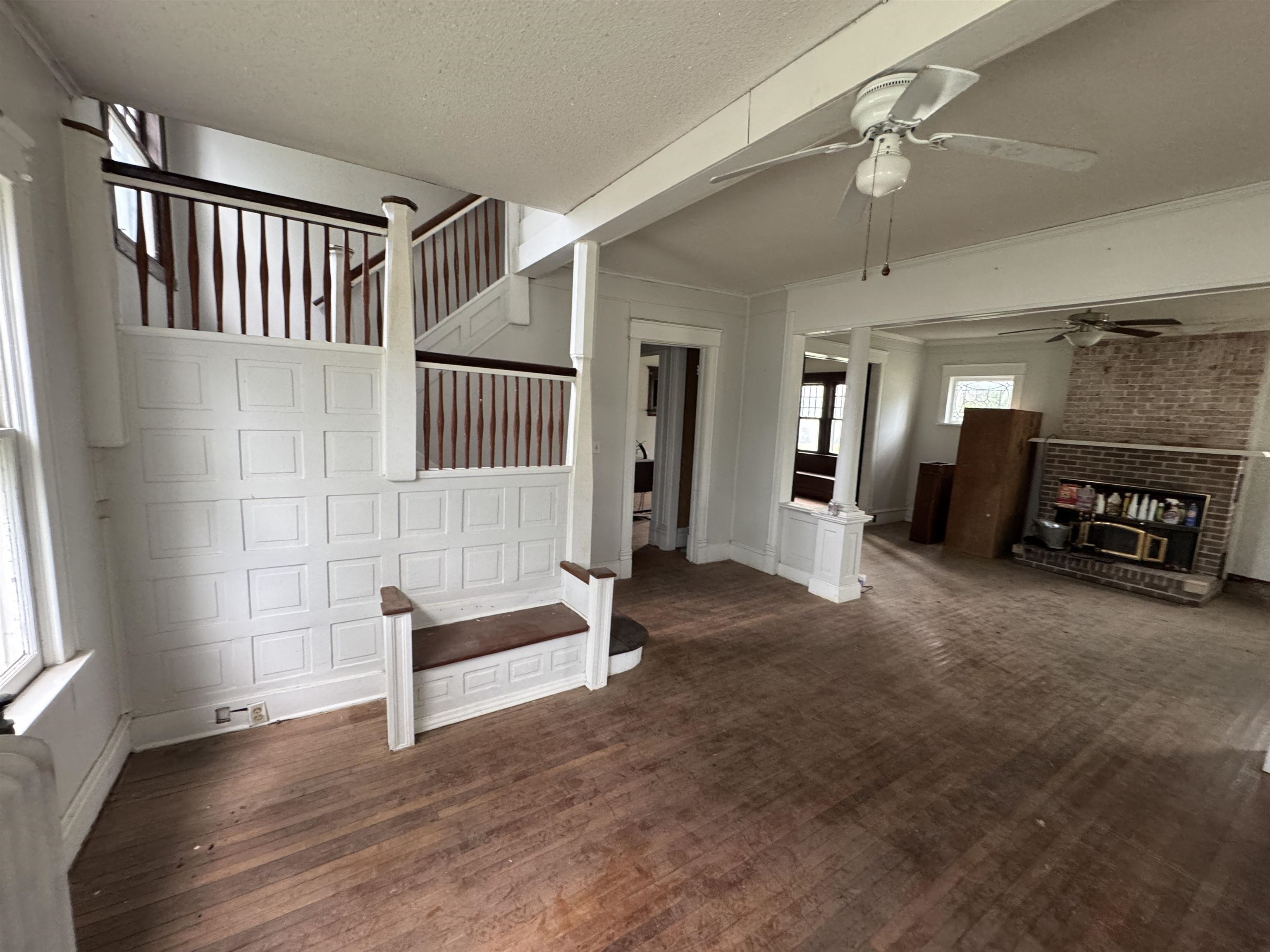 314 N Mulberry Property Photo 5