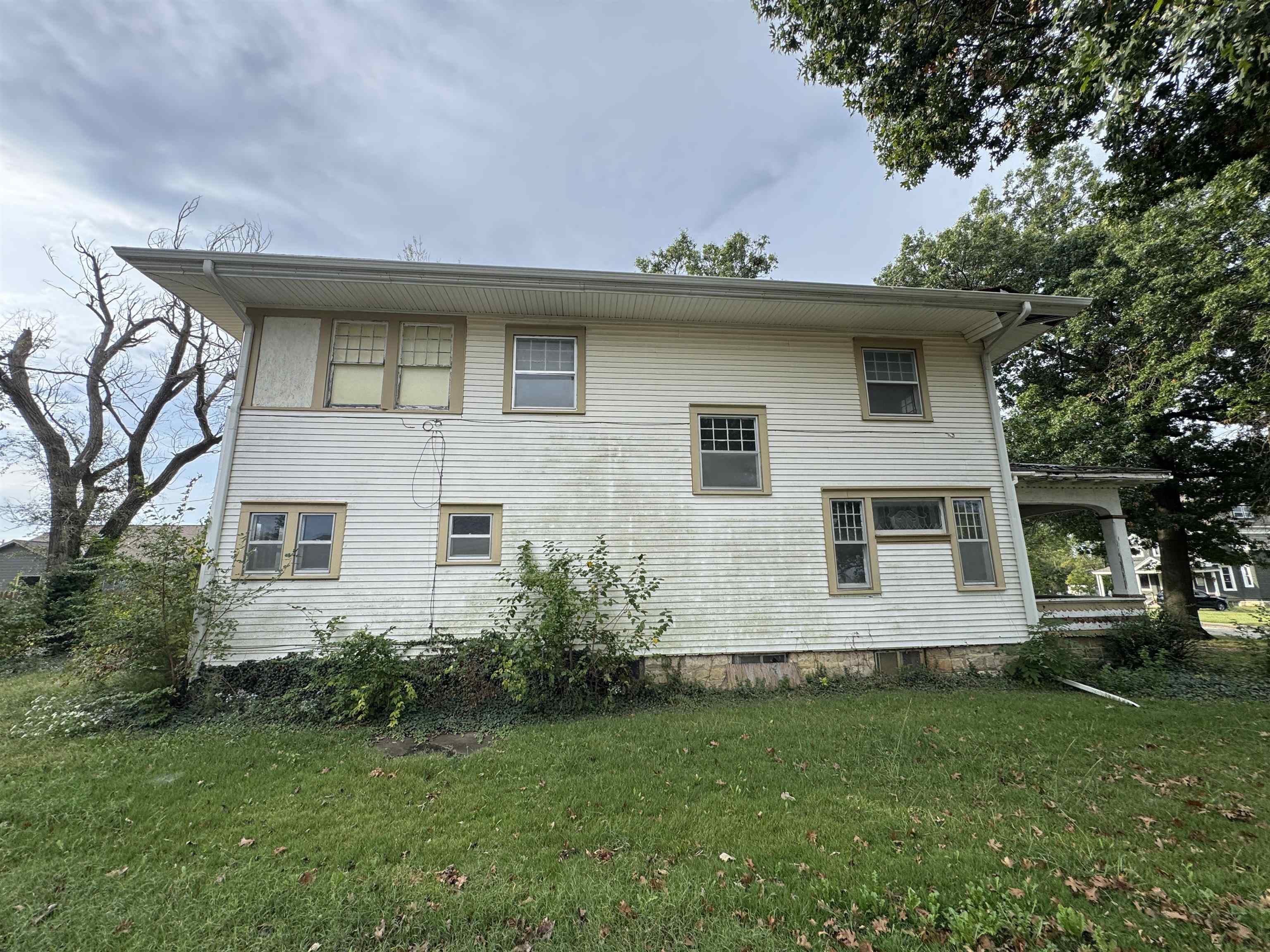 314 N Mulberry Property Photo 13