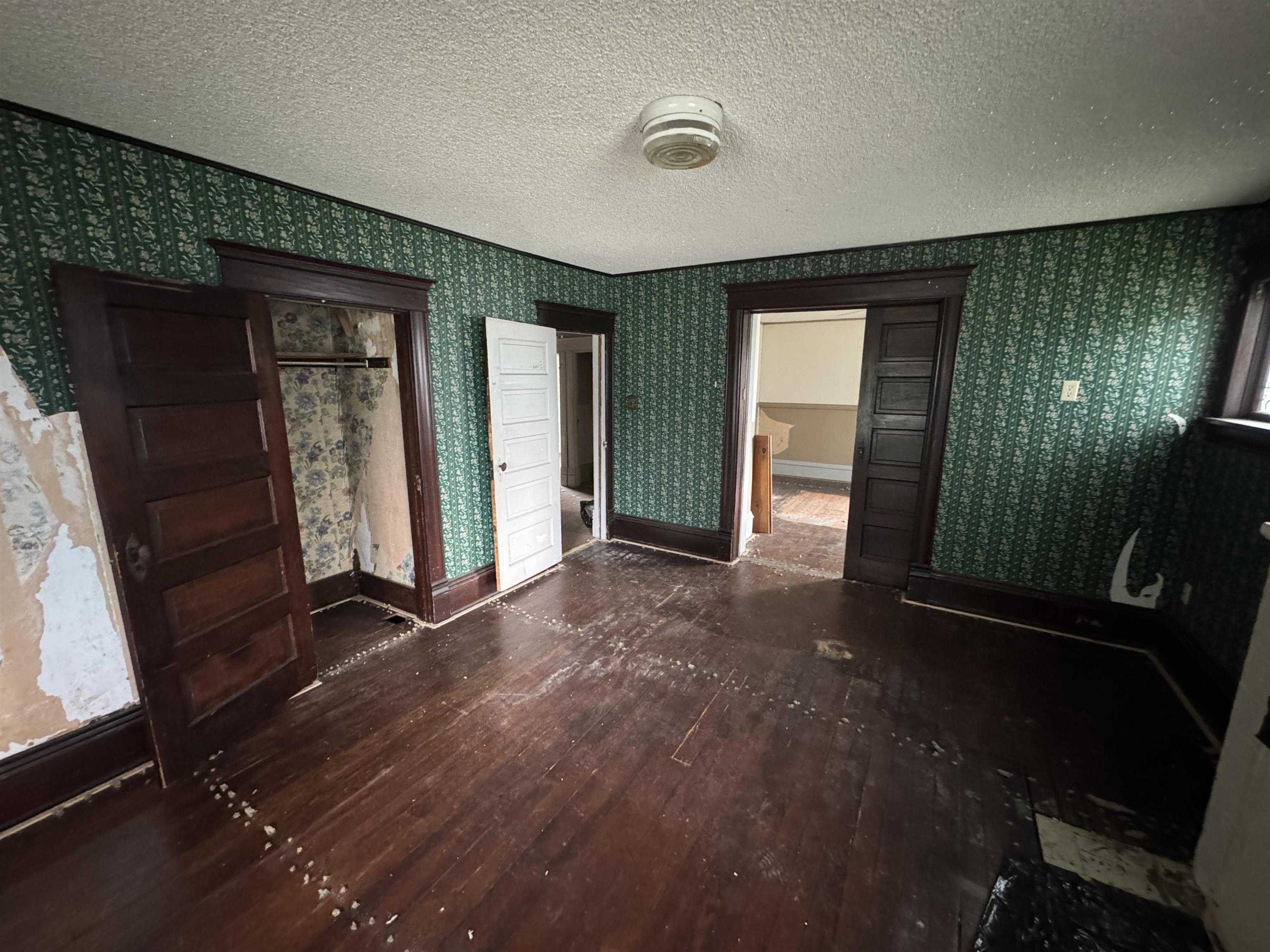 314 N Mulberry Property Photo 21