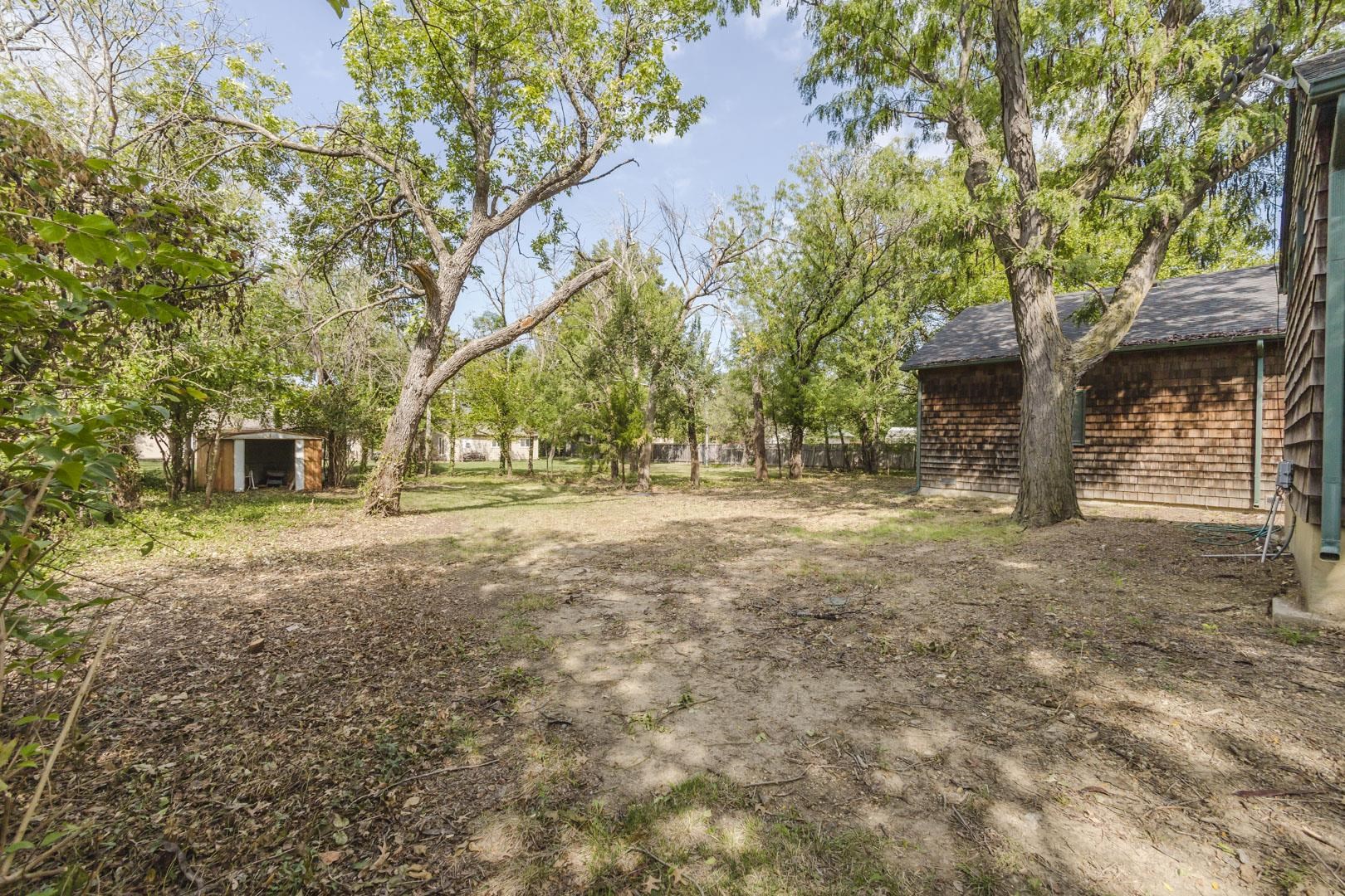 27 N Laurel Property Photo 29