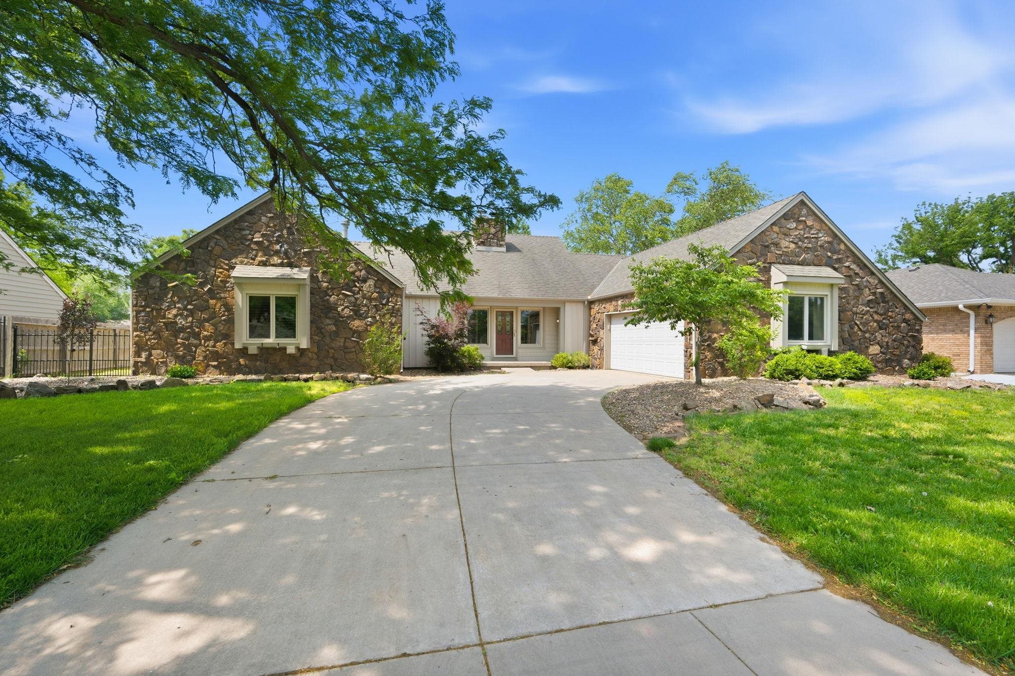 1506 N Caddy Court Property Photo 1