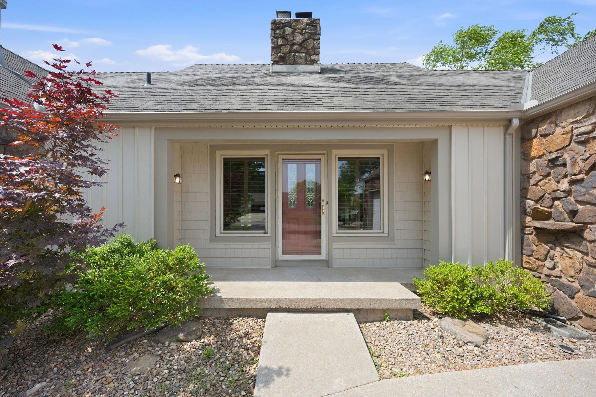 1506 N Caddy Court Property Photo 2