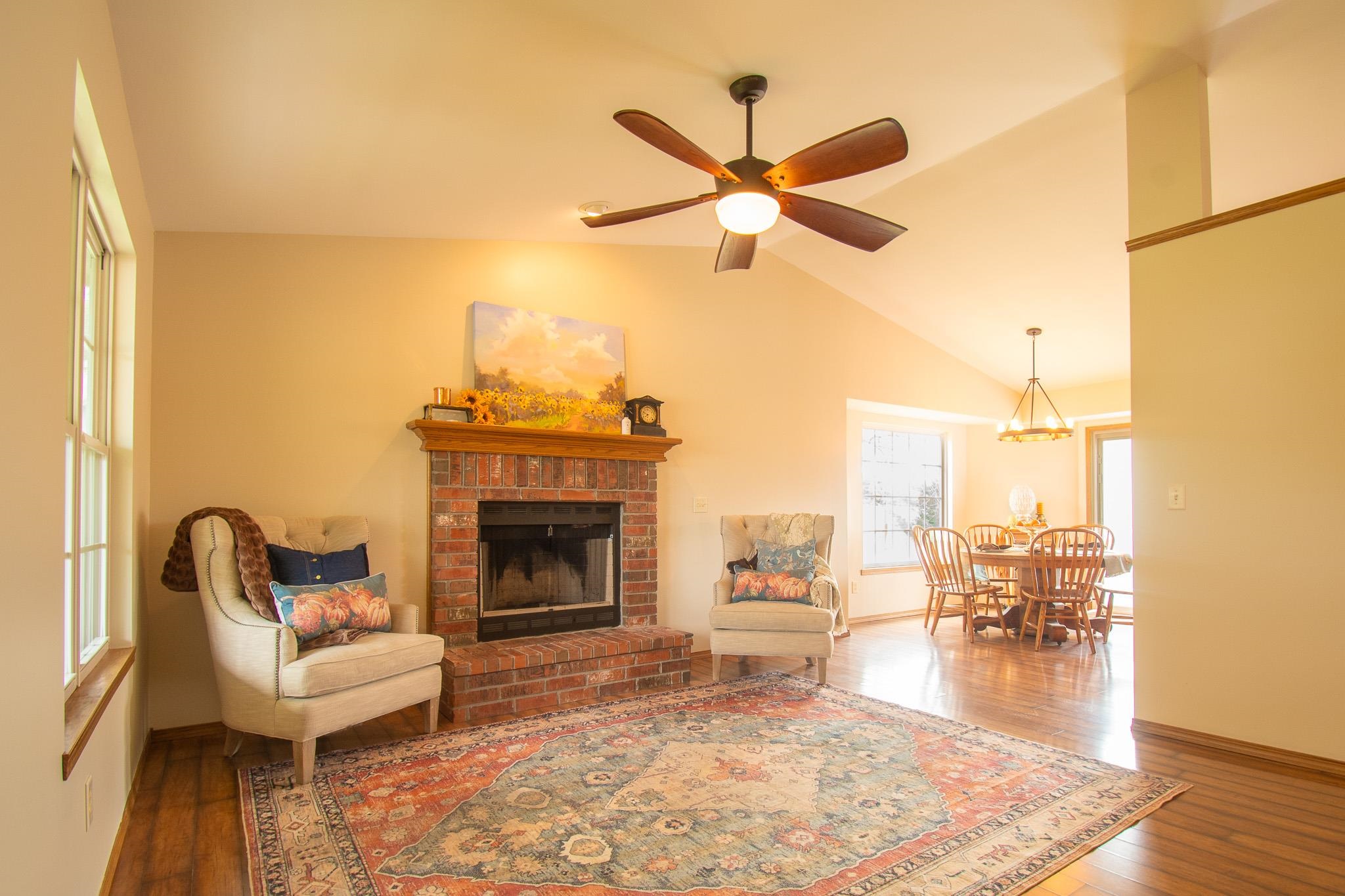 1661 N Prairie Run Circle Property Photo 3