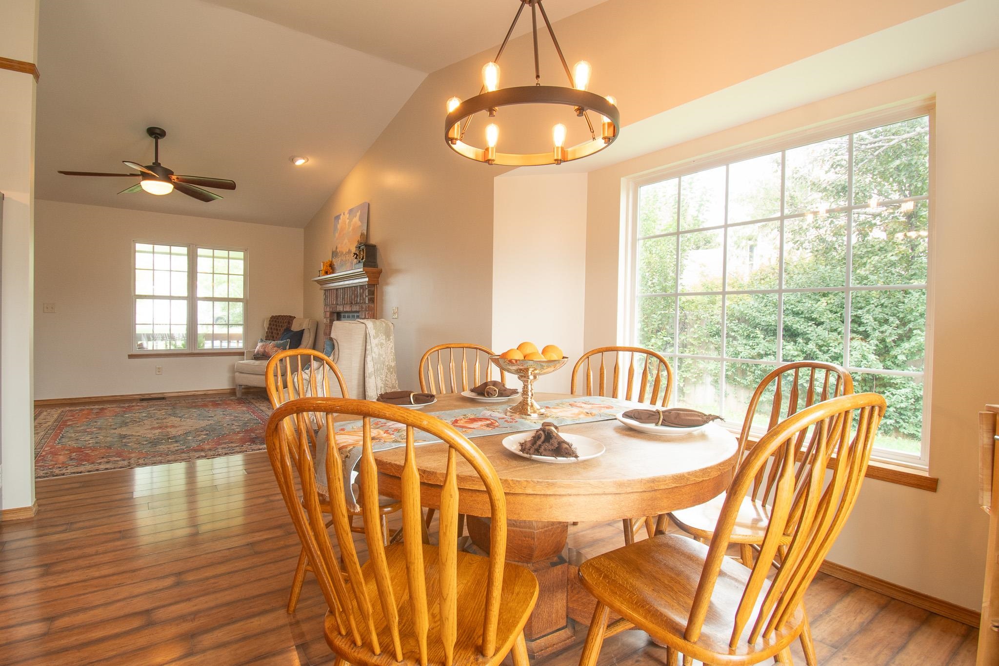 1661 N Prairie Run Circle Property Photo 4