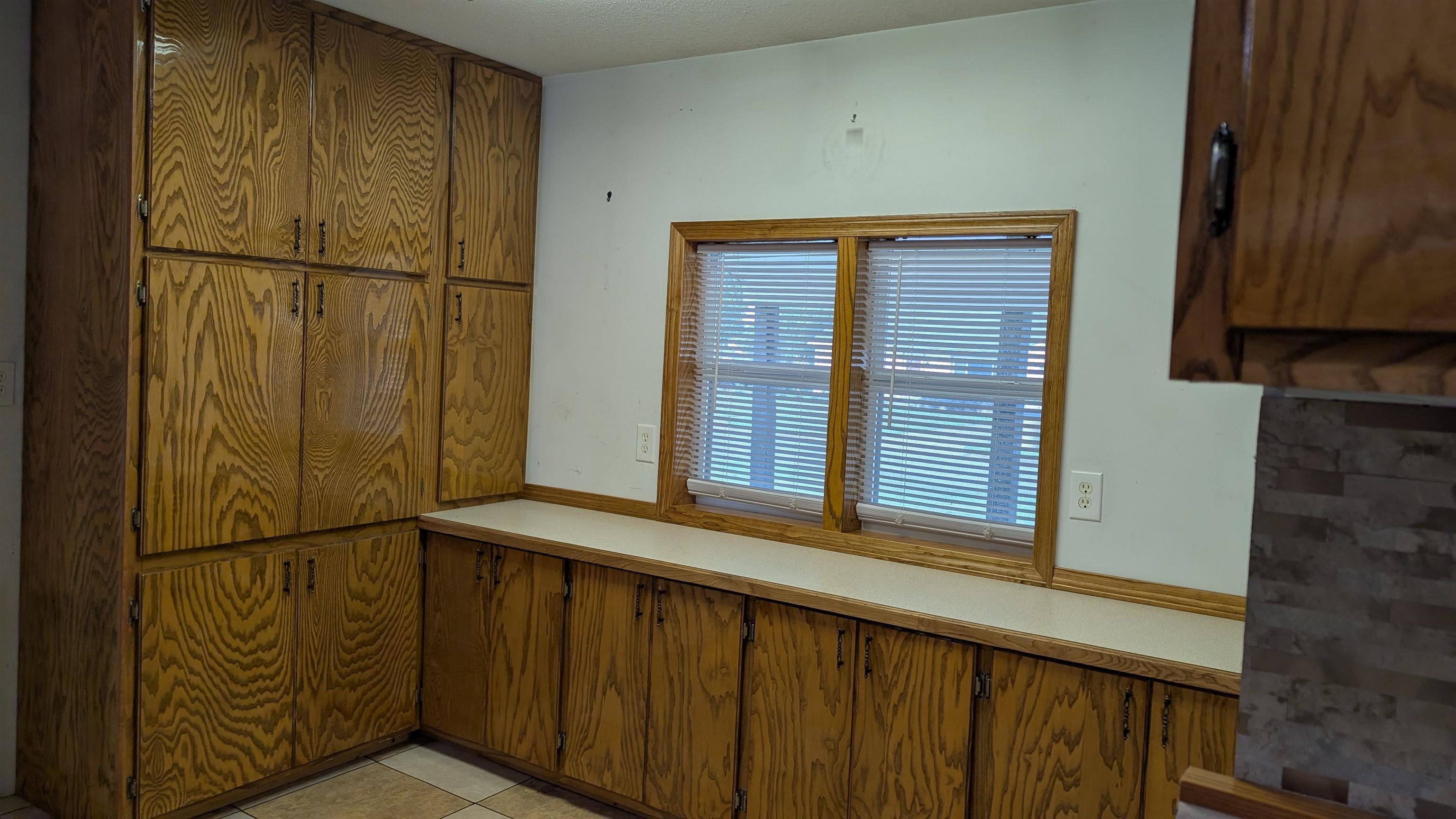 508 N Osage St Property Photo 12