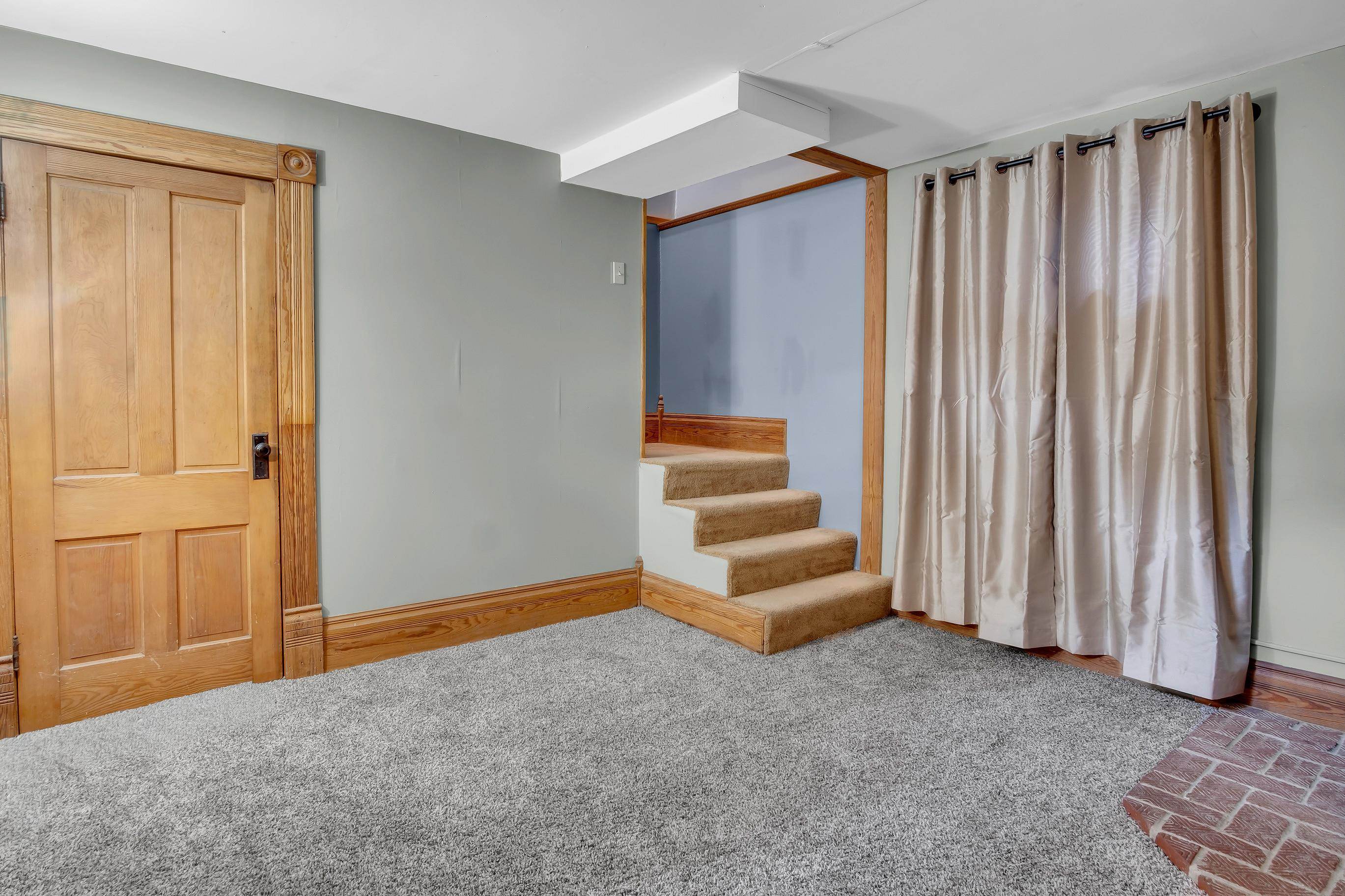 404 S Ohio St Property Photo 24