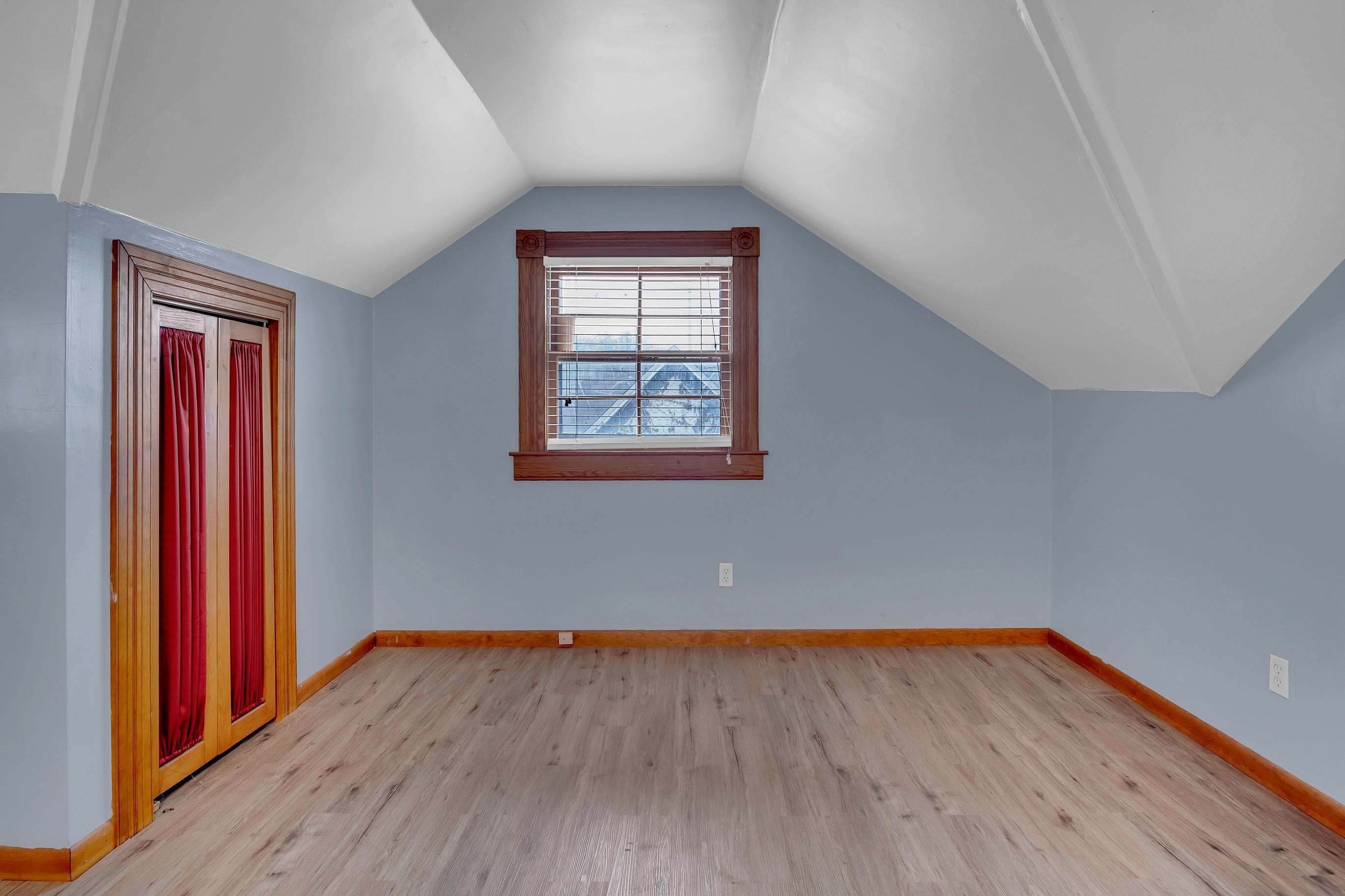 404 S Ohio St Property Photo 25