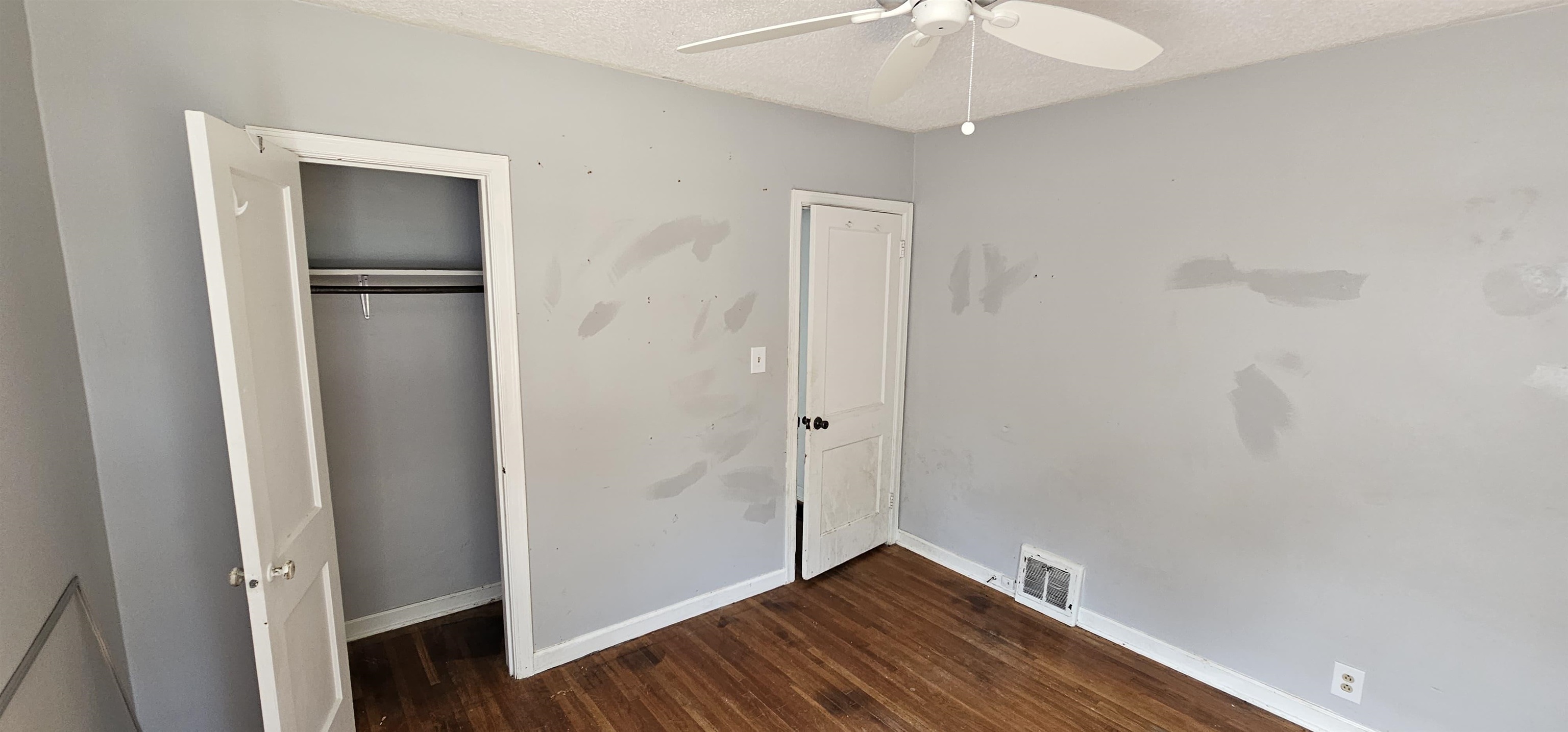 655 S Quentin St. Property Photo 12