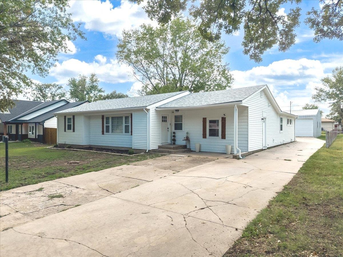 333 State St Property Photo 1