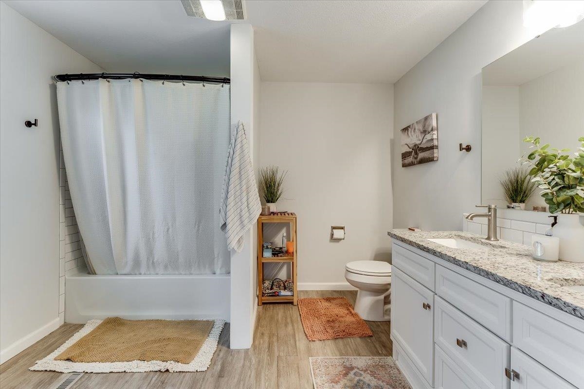 333 State St Property Photo 23