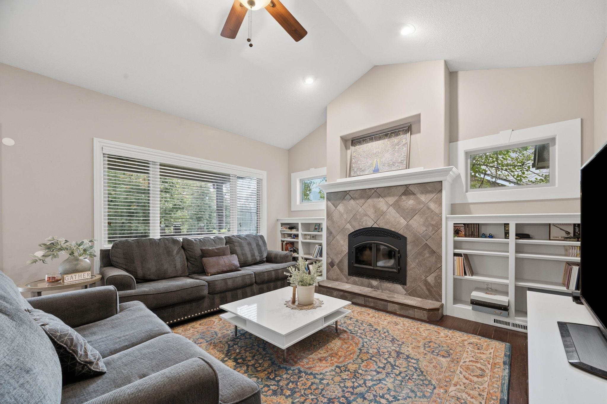 6915 W Garden Ridge Ct Property Photo 7