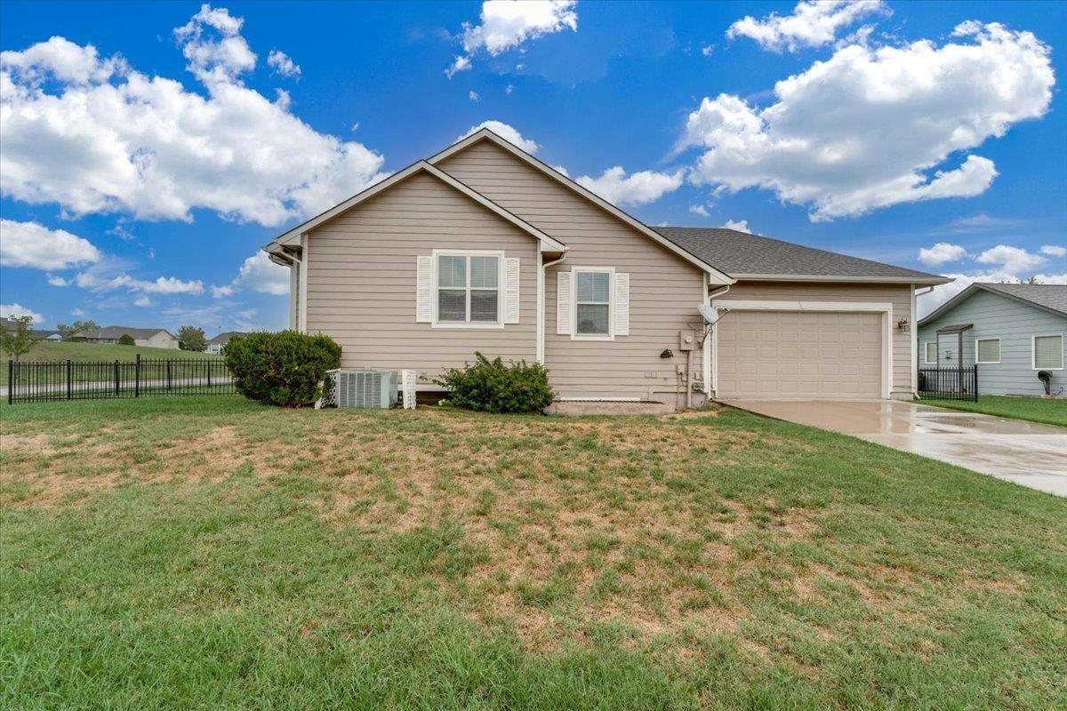5159 N Remington Property Photo 24