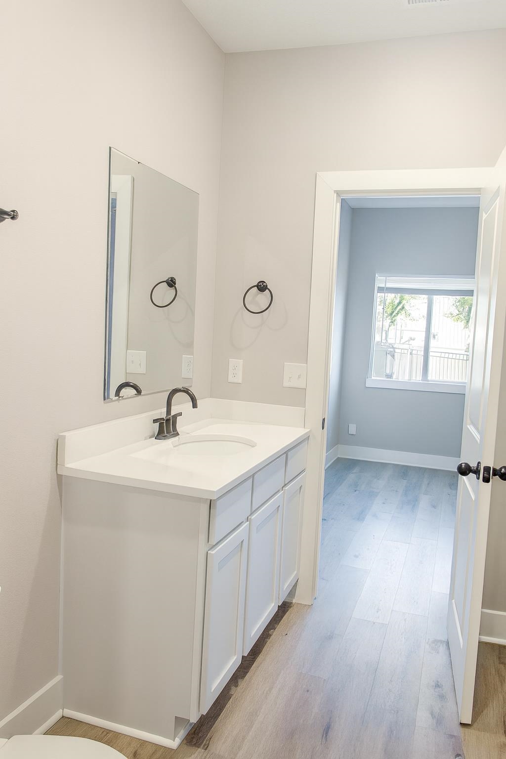 6820-6822 W White Pine Street Property Photo 12