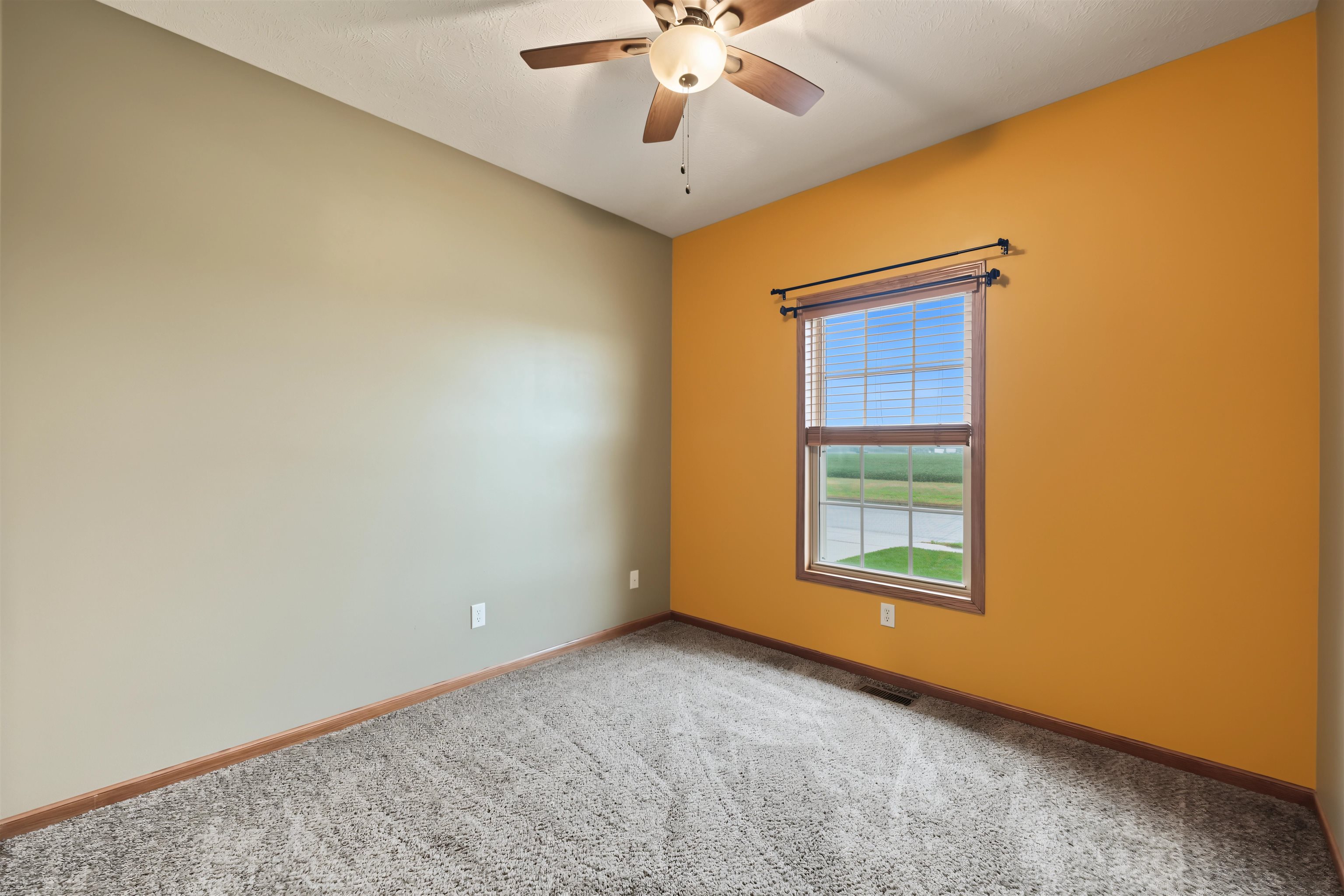 2872 Melanie Ln Property Photo 18