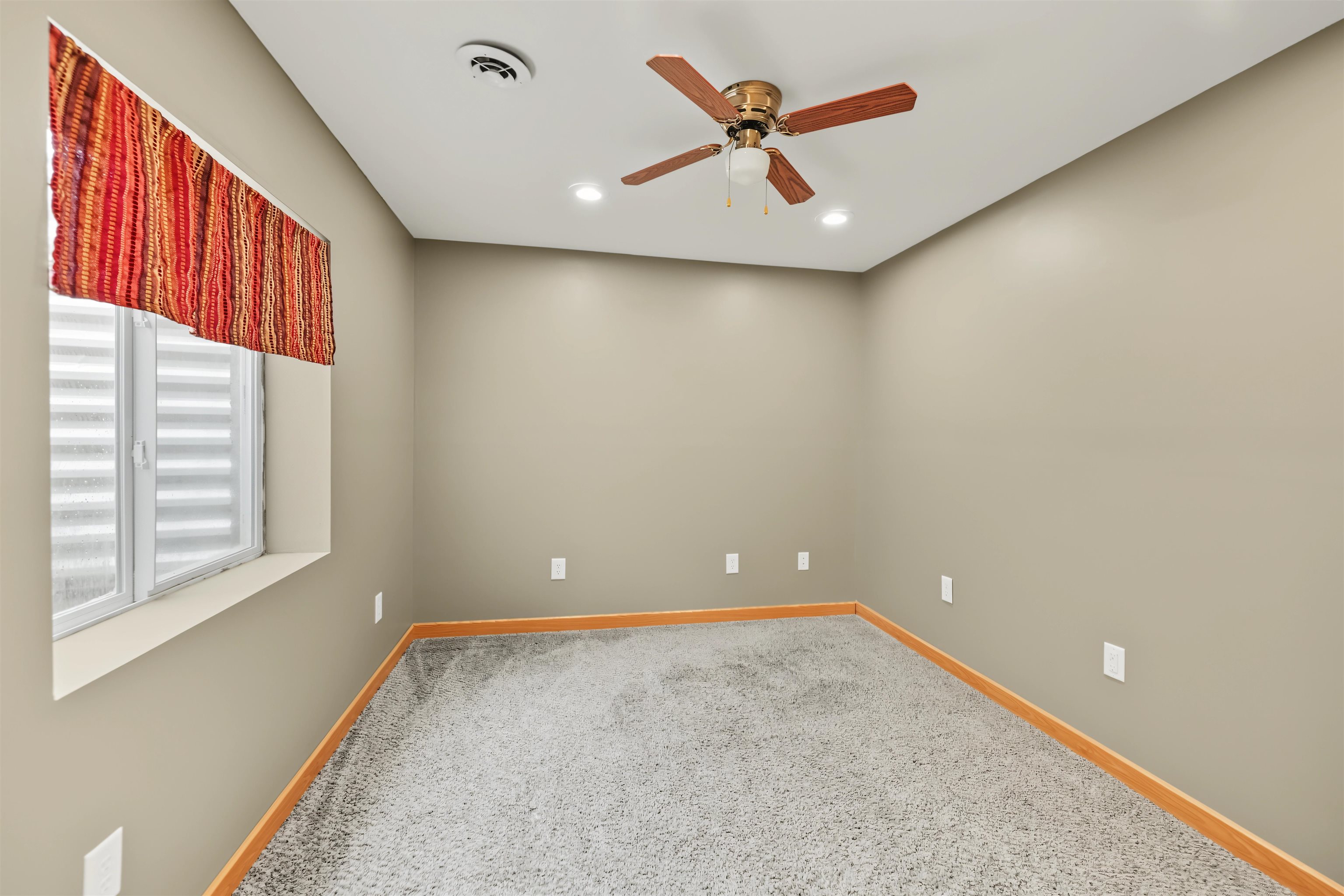 2872 Melanie Ln Property Photo 26