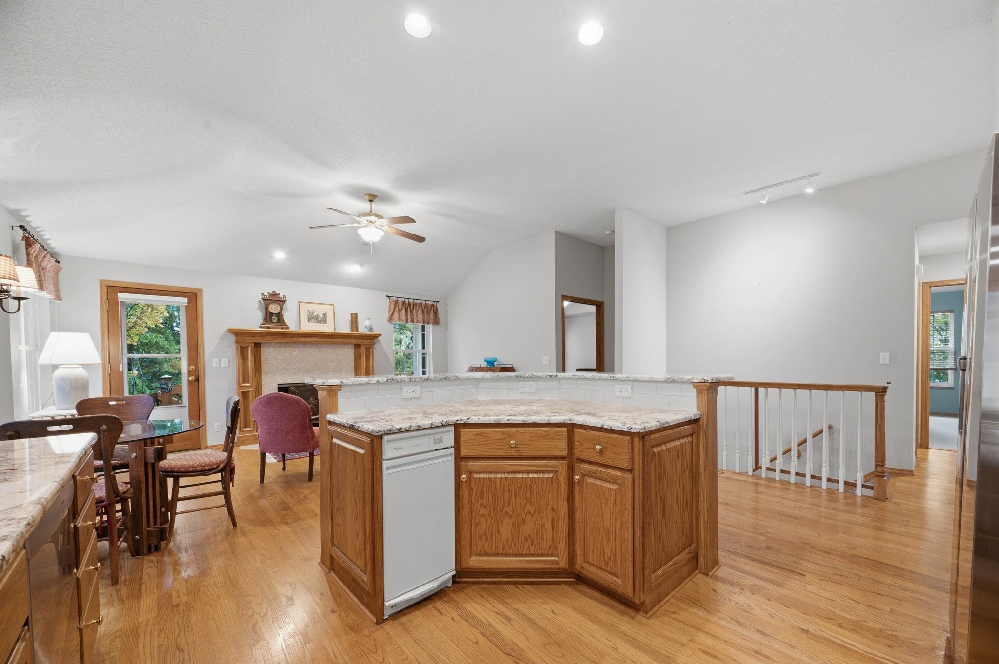 2833 N Plumthicket Cir Property Photo 10
