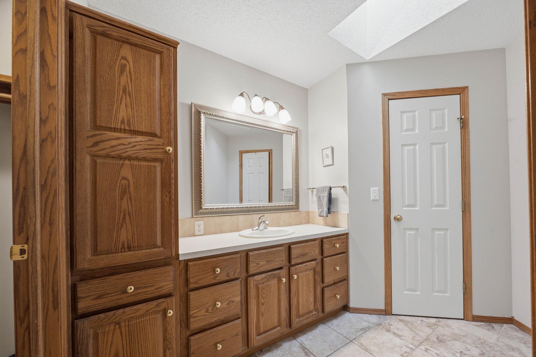 2833 N Plumthicket Cir Property Photo 18