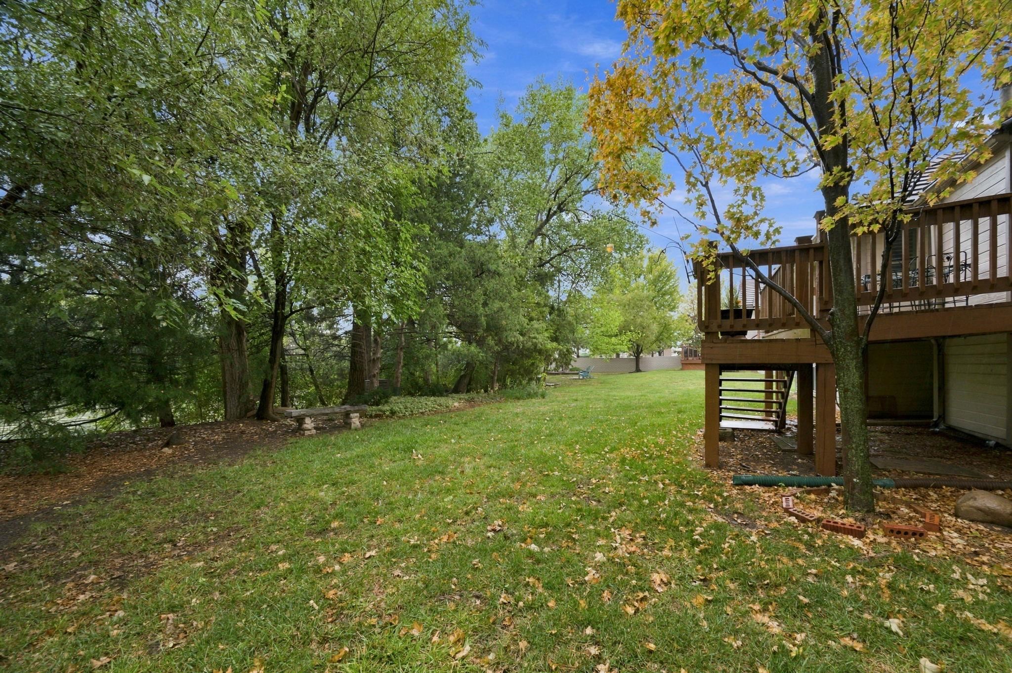 2833 N Plumthicket Cir Property Photo 30
