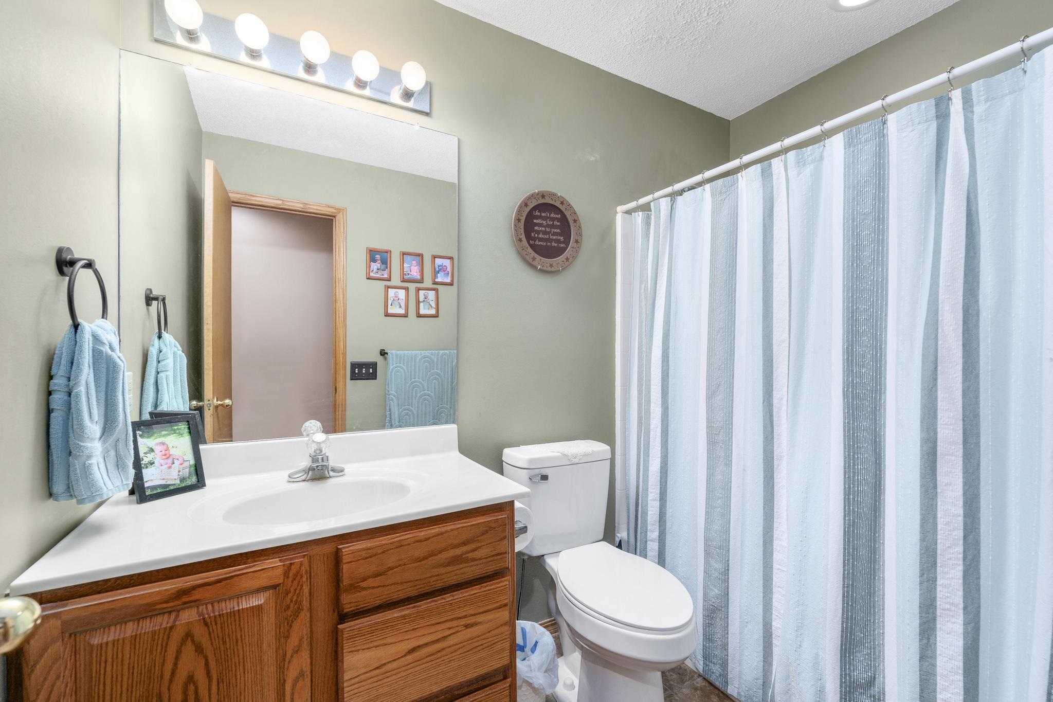12101 E Moonglow Ave Property Photo 16
