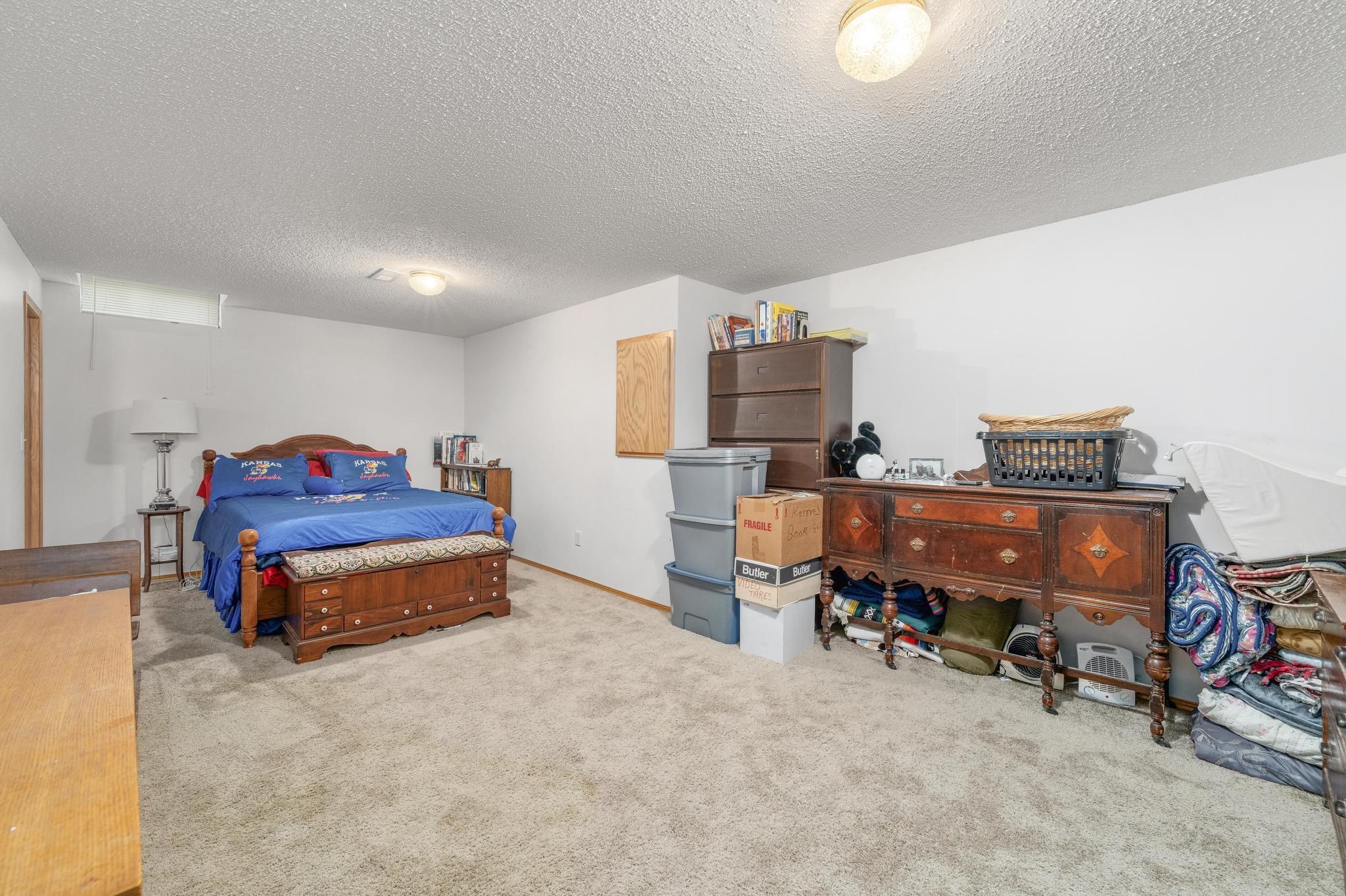 12101 E Moonglow Ave Property Photo 26