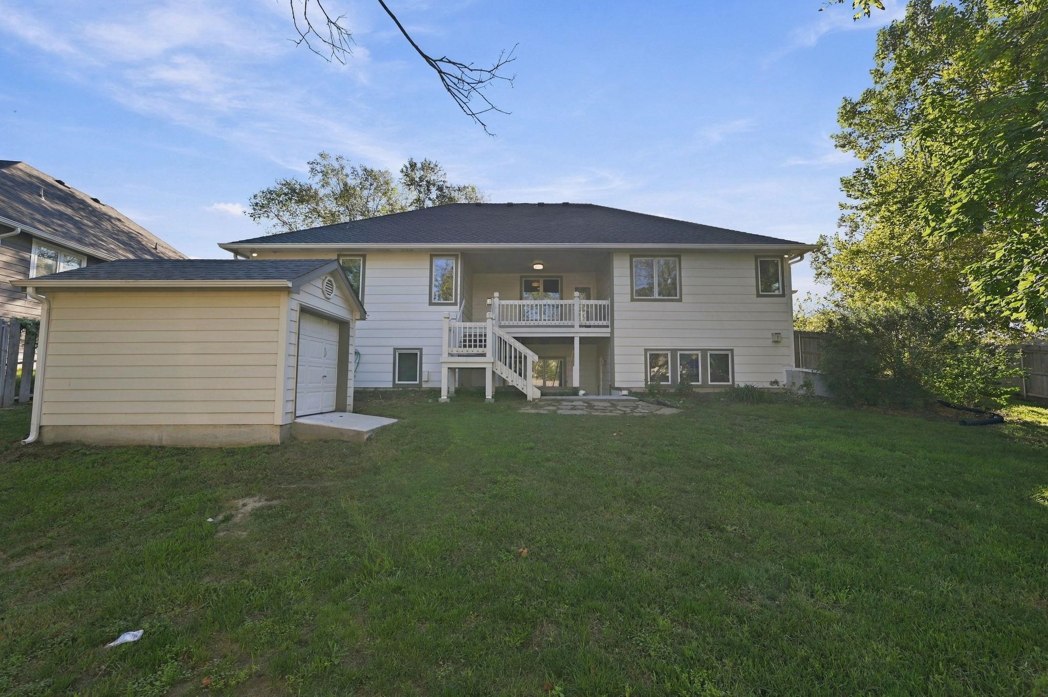 1600 E Tiara Pines Property Photo 32