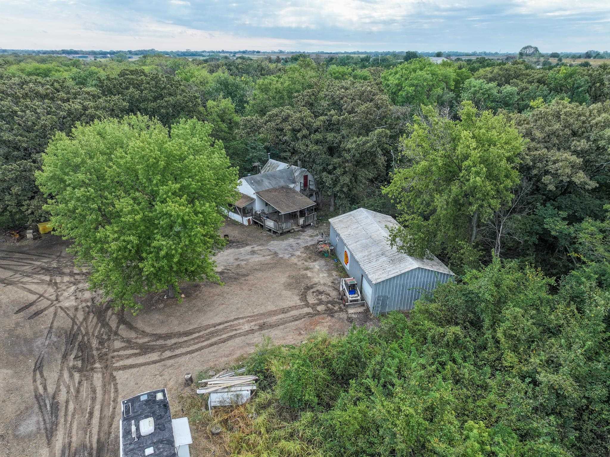 10079 Sw Shumway Rd Property Photo 6