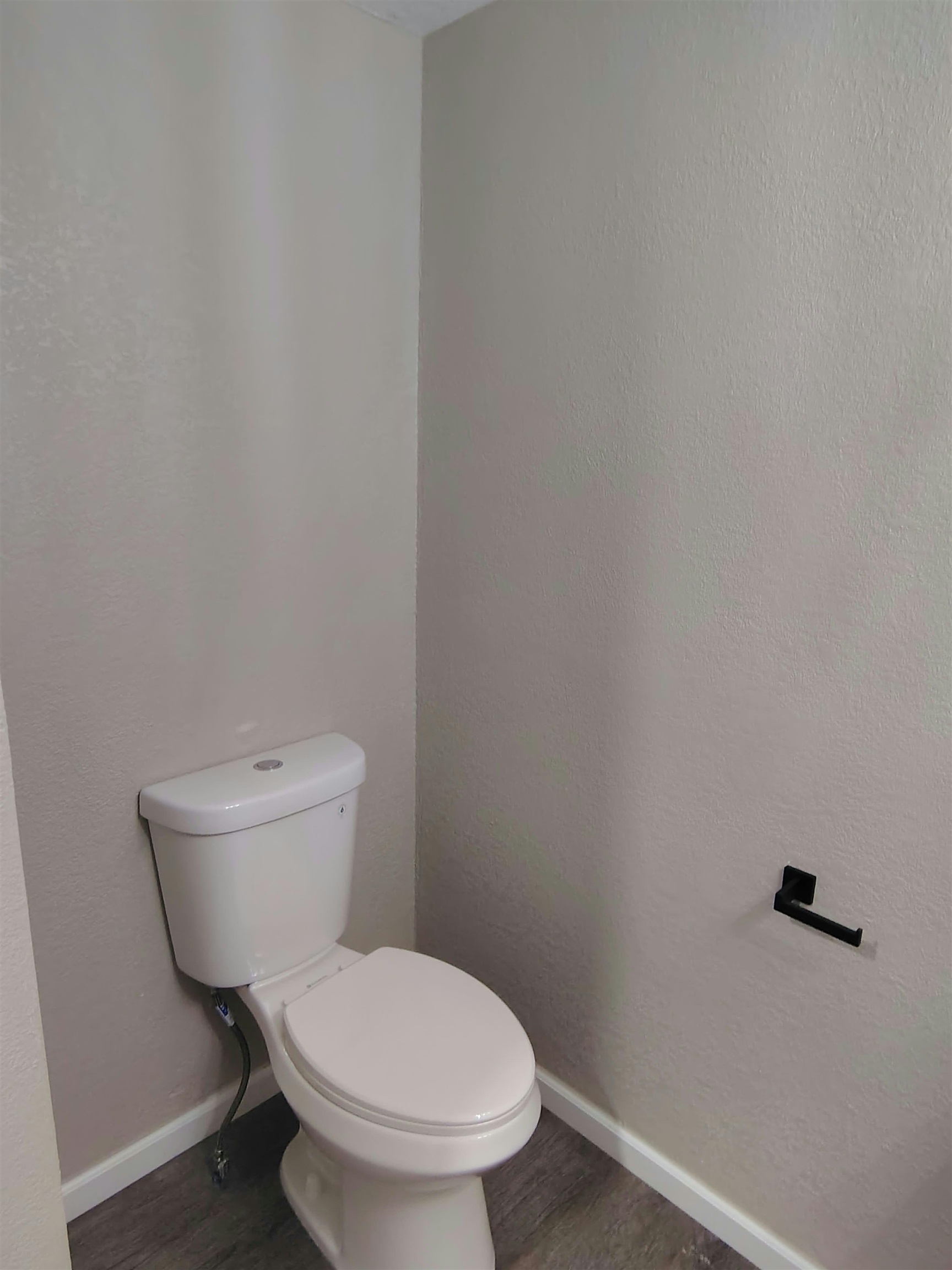 2302 E Mossman Ave Property Photo 33