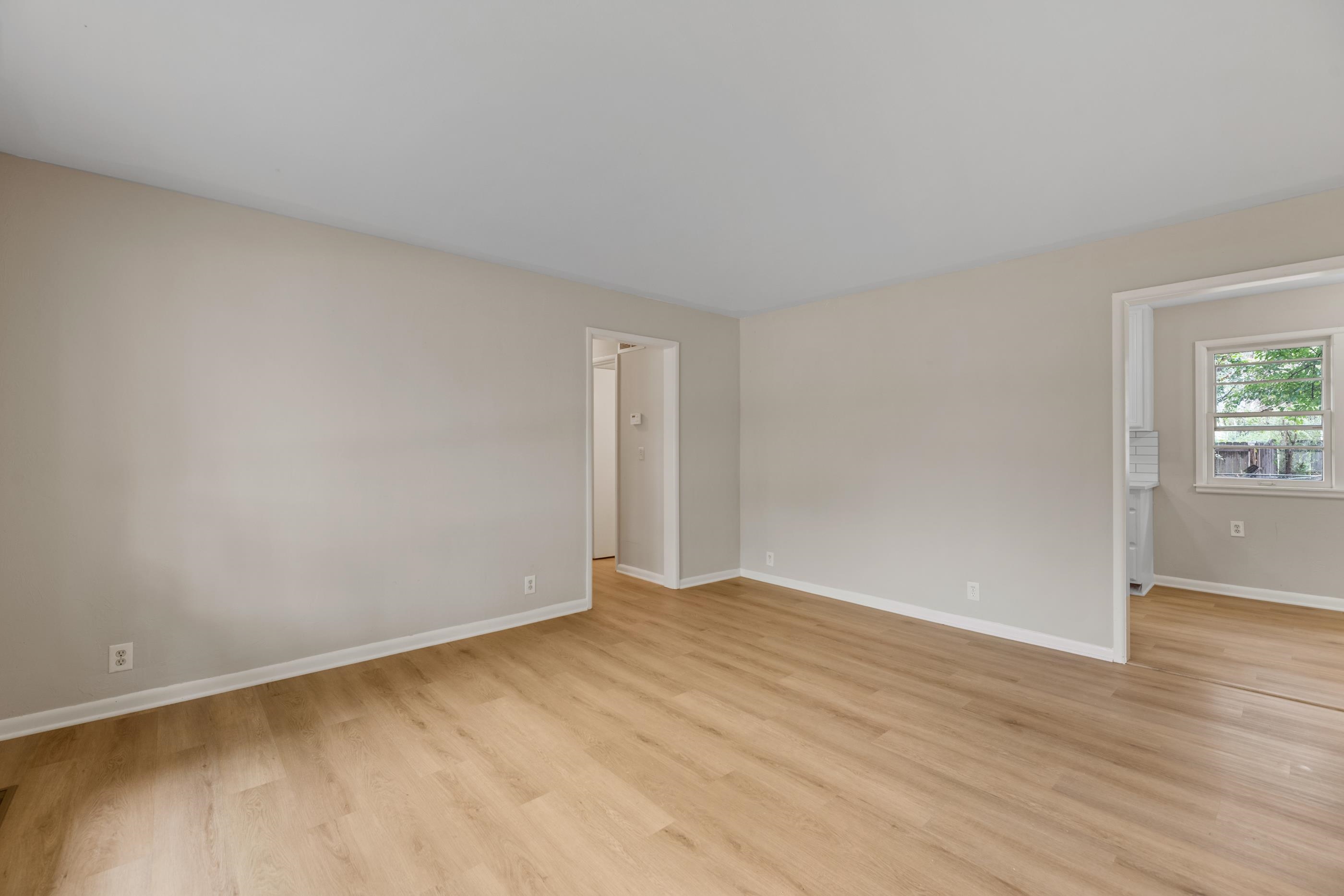 1201 E Fortuna Property Photo 6