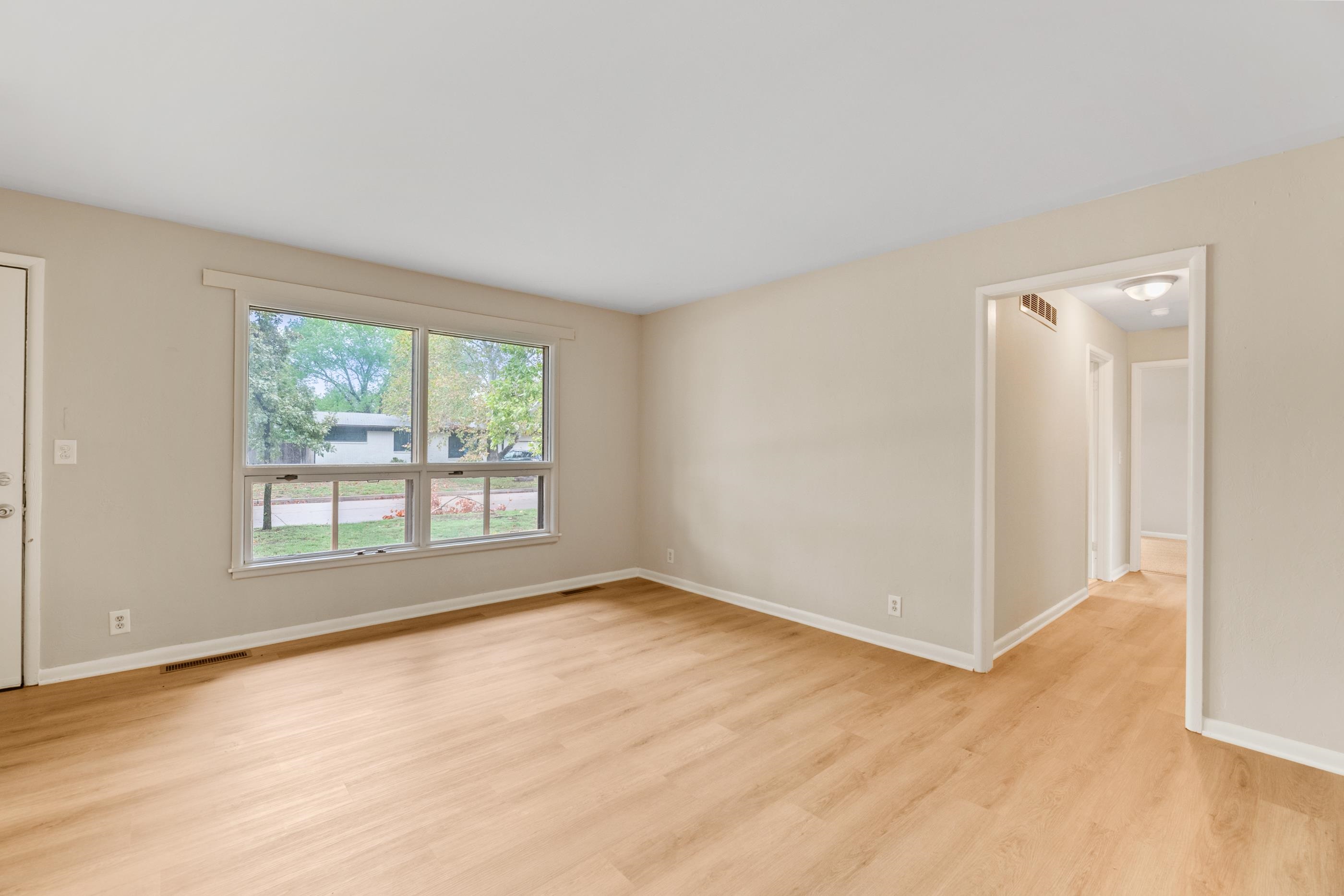 1201 E Fortuna Property Photo 7