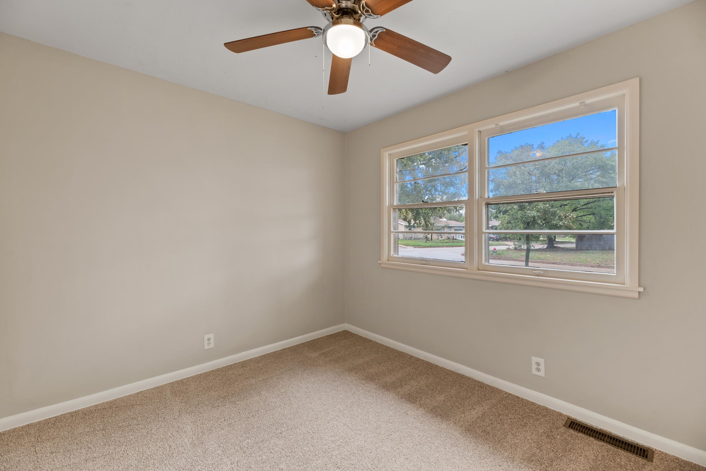 1201 E Fortuna Property Photo 23