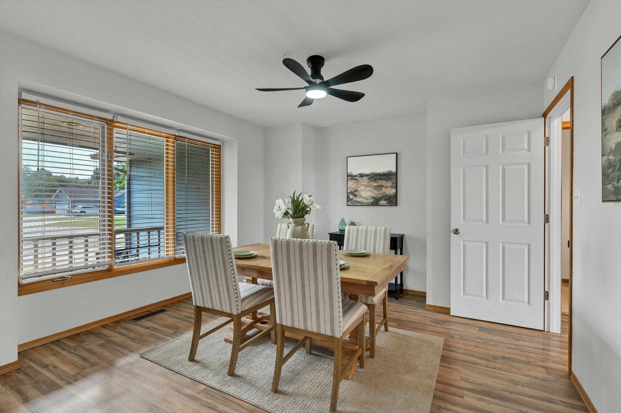 1450 Chelle Ct Property Photo 4